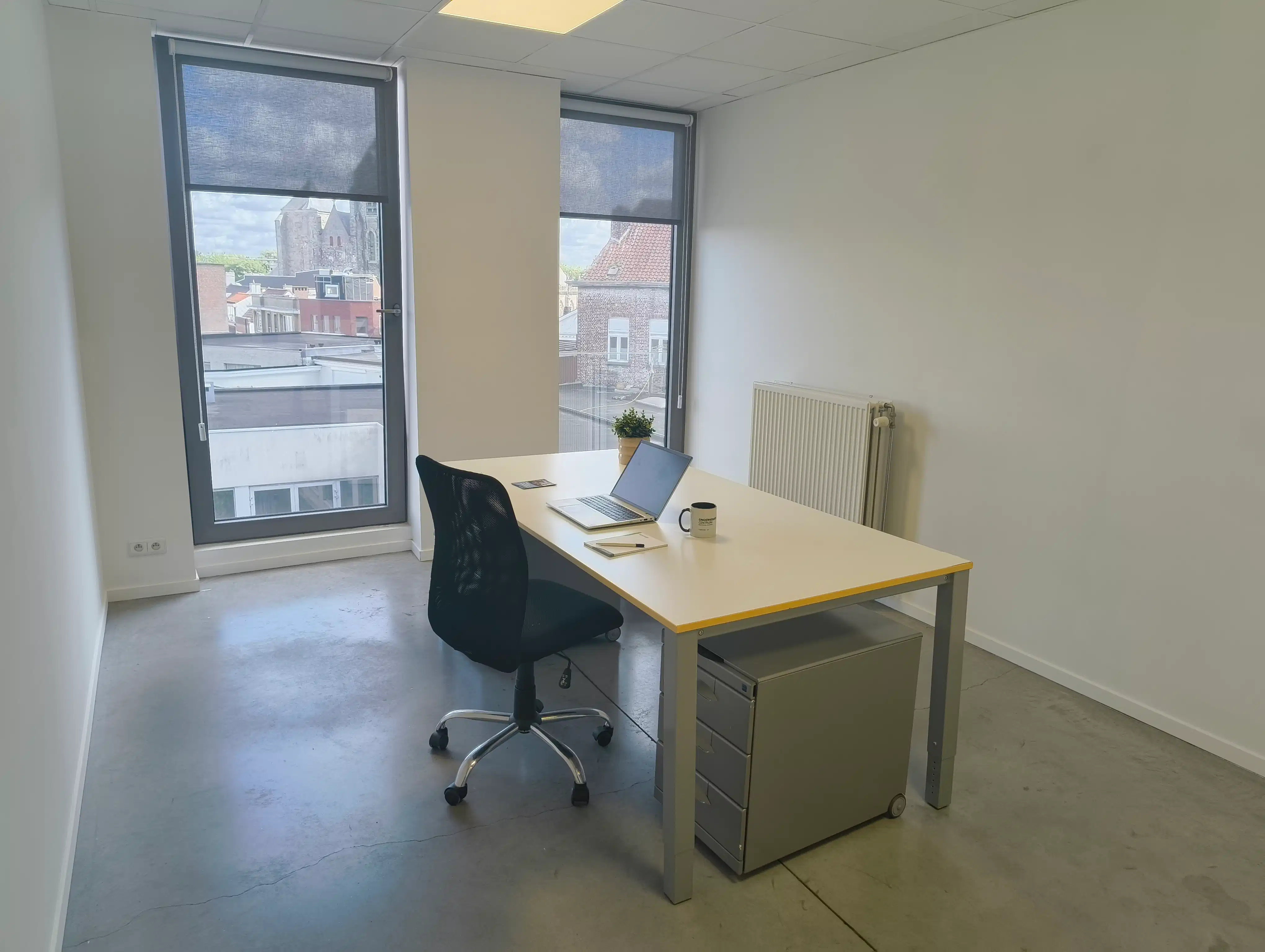 Kantoor voor startende ondernemers foto {{pictureIndex}}