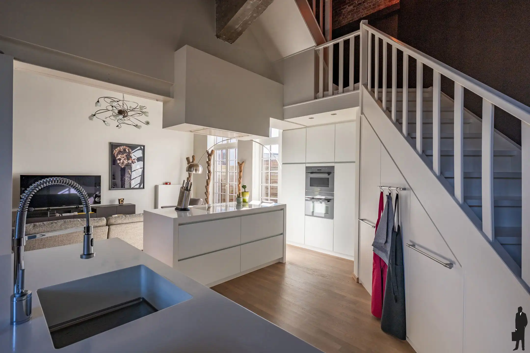 Prachtige loft met industriële look & kwalitatieve afwerking foto 4