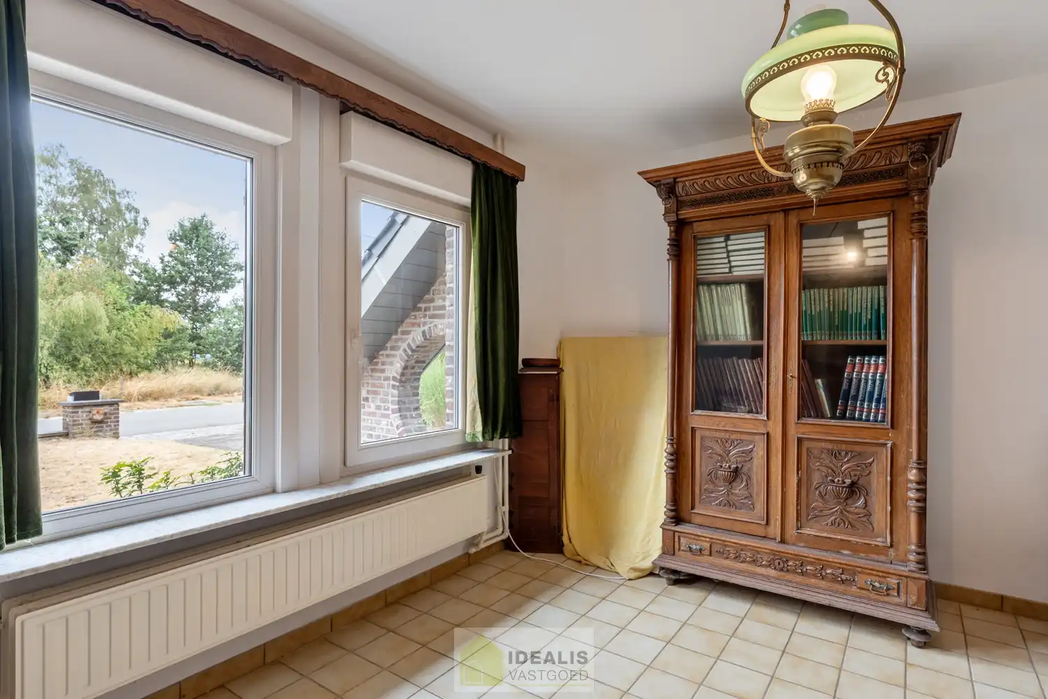 IDEALIS VASTGOED - EENGEZINSWONING MET 4 SLAAPKAMERS OP EEN AANGENAAM PERCEEL VAN 8A 71CA! foto 21