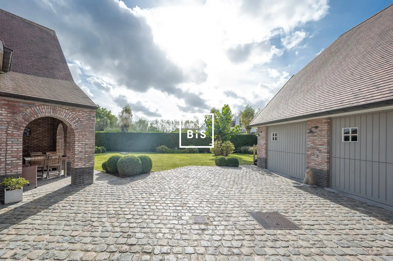 Statige villa op een rustige en residentiële ligging in het Zoute foto 2