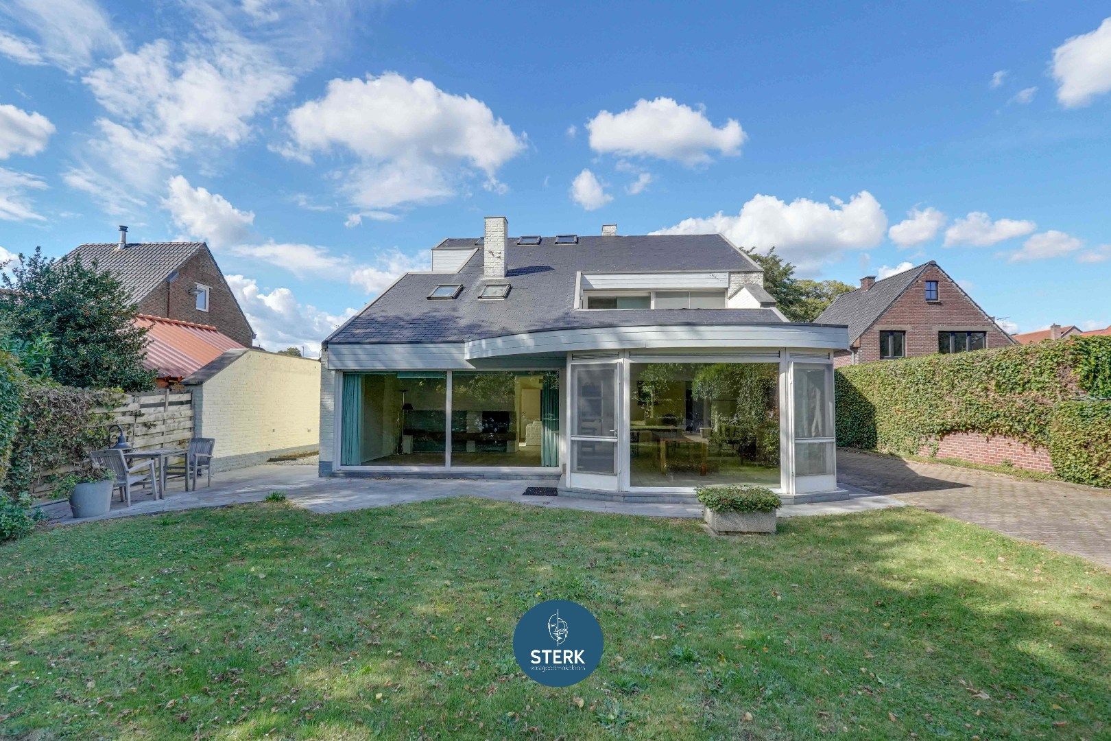 VERRASSEND RUIME GEZINSWONING MET EEN PRACHTIGE TUIN TE BOORSEM !  foto 27