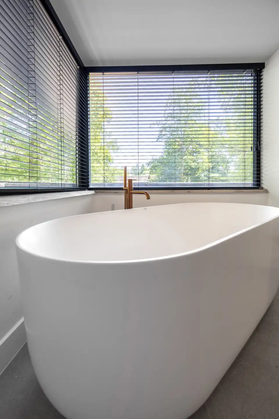 Luxe gerenoveerde villa (EPC A) op riant hoekperceel foto 39