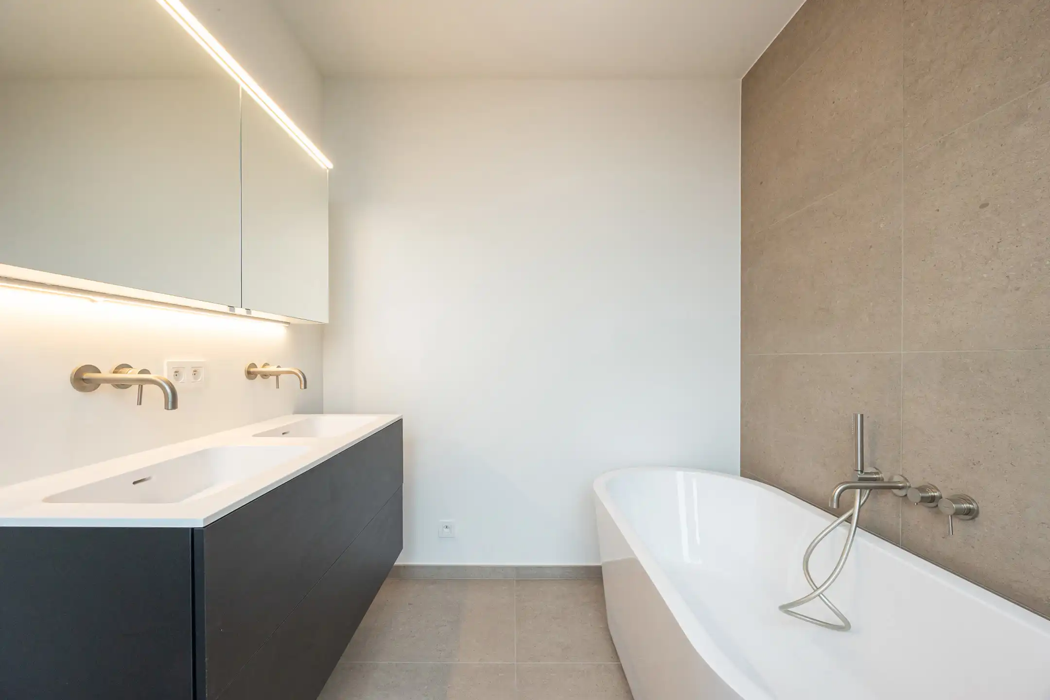 ANTWERPEN - Prestigieus woonproject  foto 12