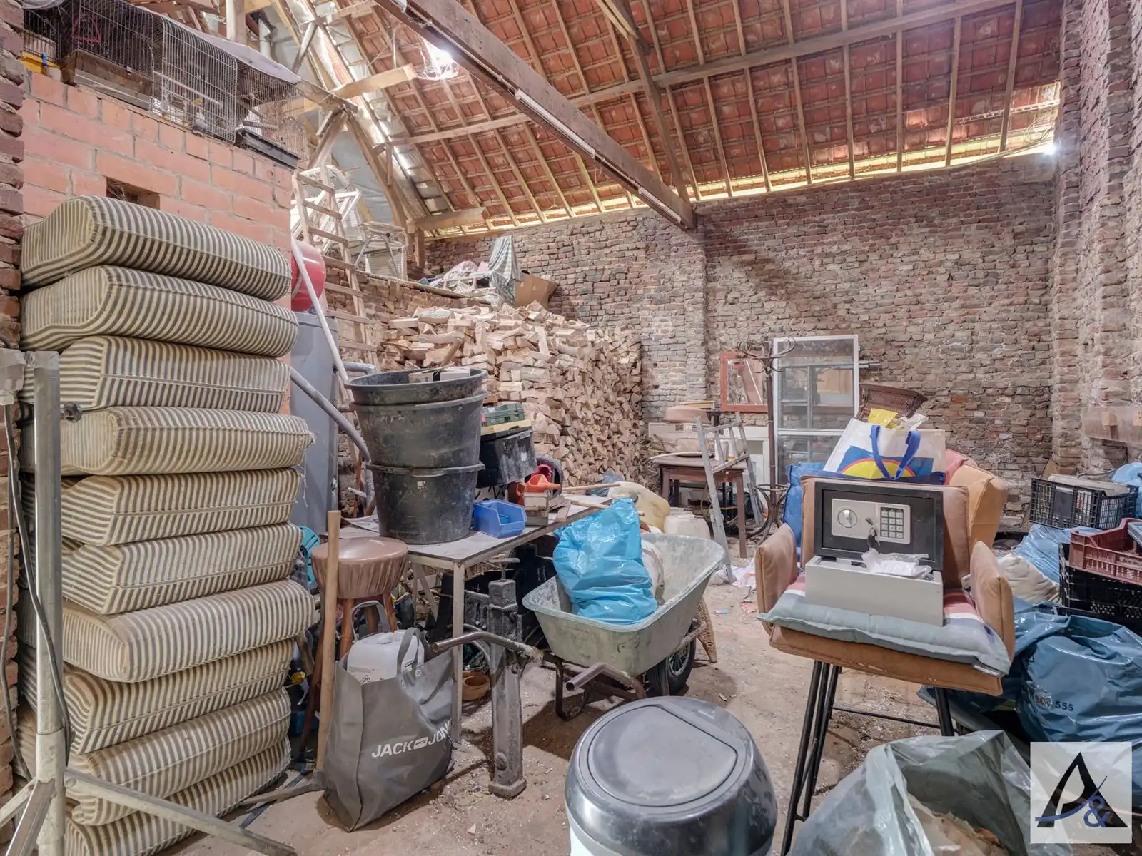 Bijzondere eigendom met woon- en werkmogelijkheden in het pittoreske Kessenich foto 22