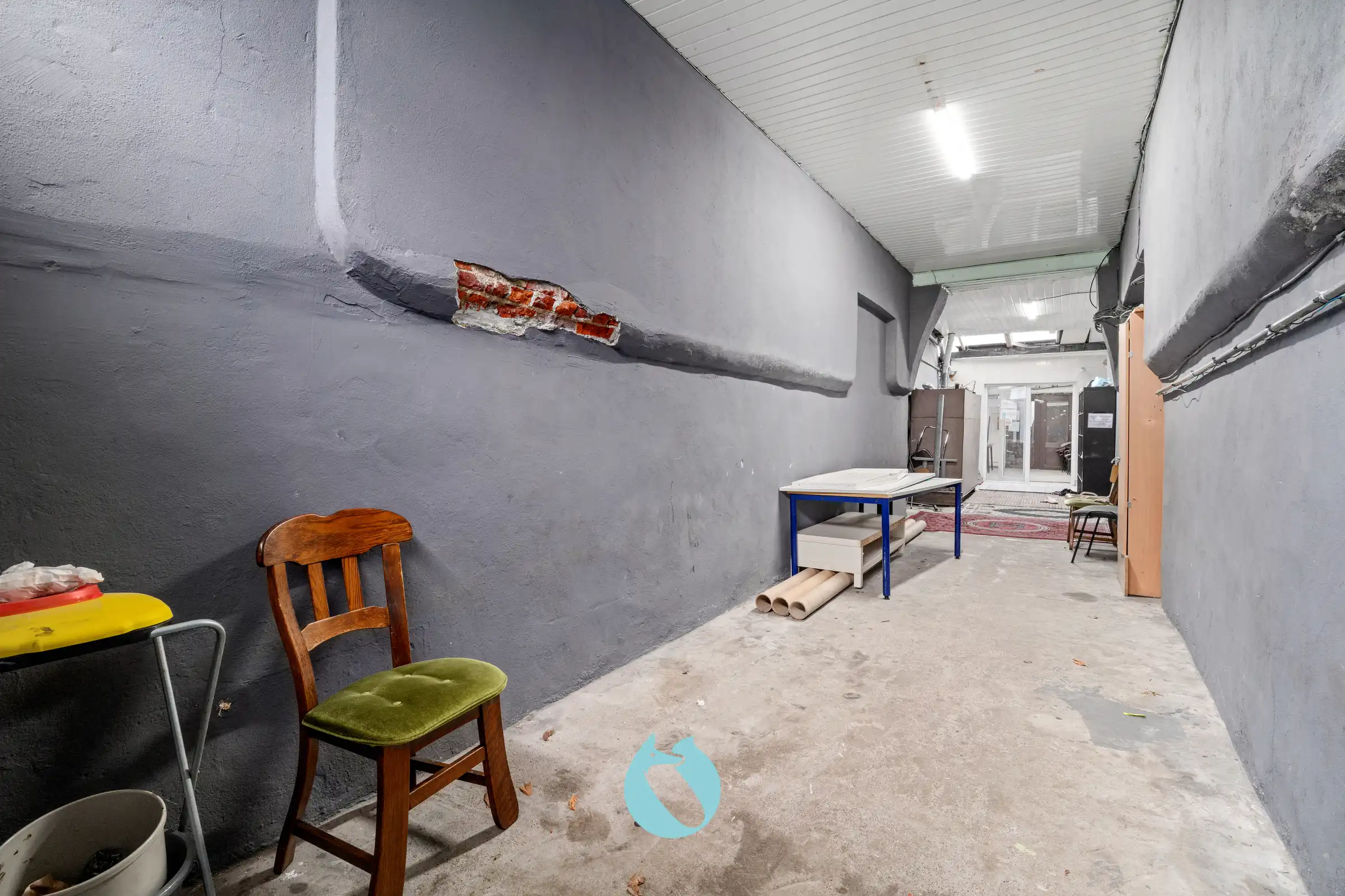 Statig gebouw bestaande uit meerdere units nabij het centrum foto 3