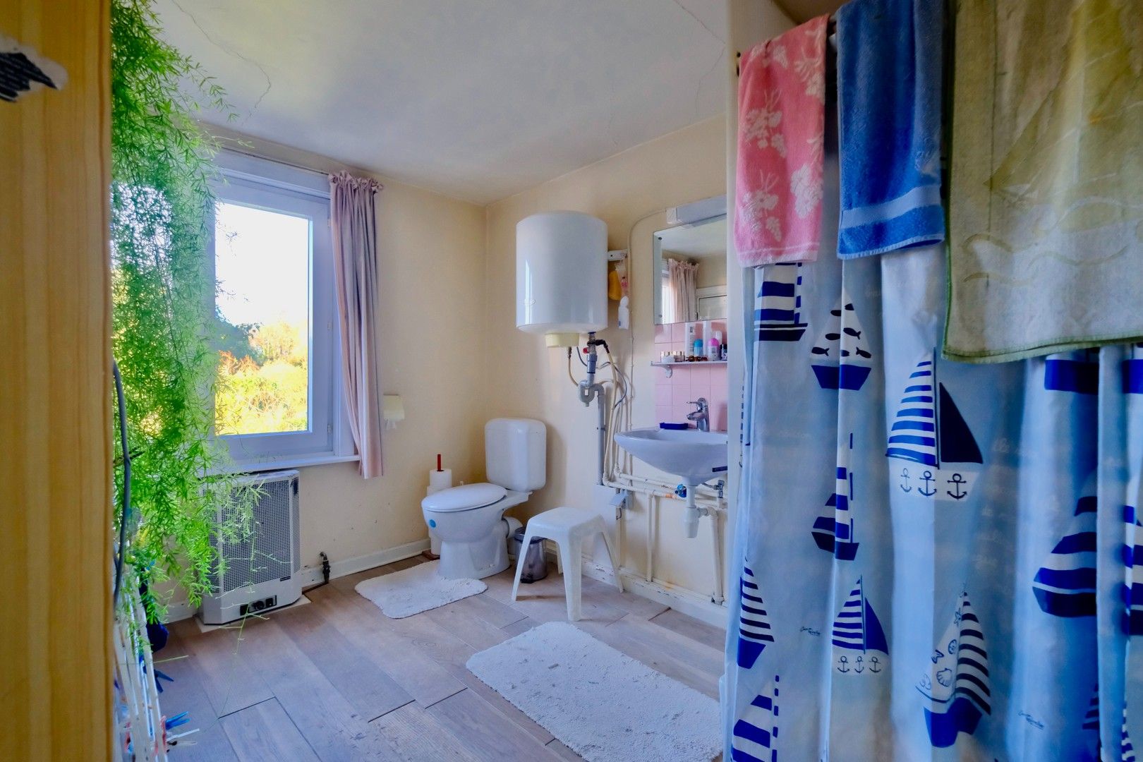 Torhout - (Asbestveilig!) 3 SLPK woning op perceel van 332 m²! foto 7