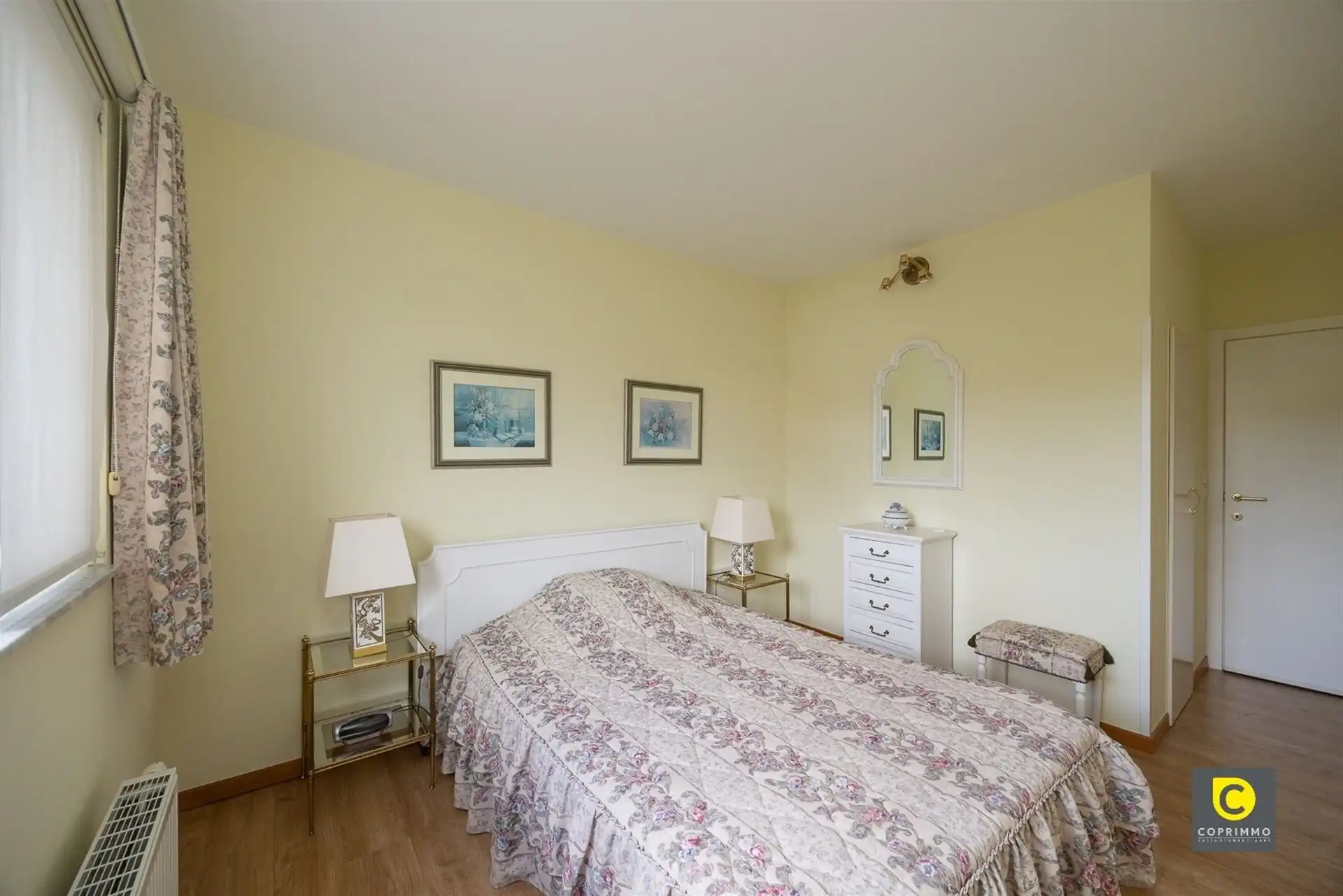 Ruim en verzorgd appartement  foto 10