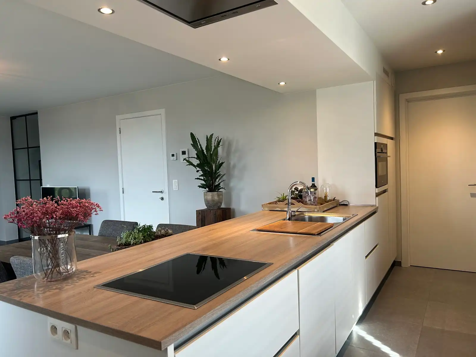 Appartement te huur foto 3