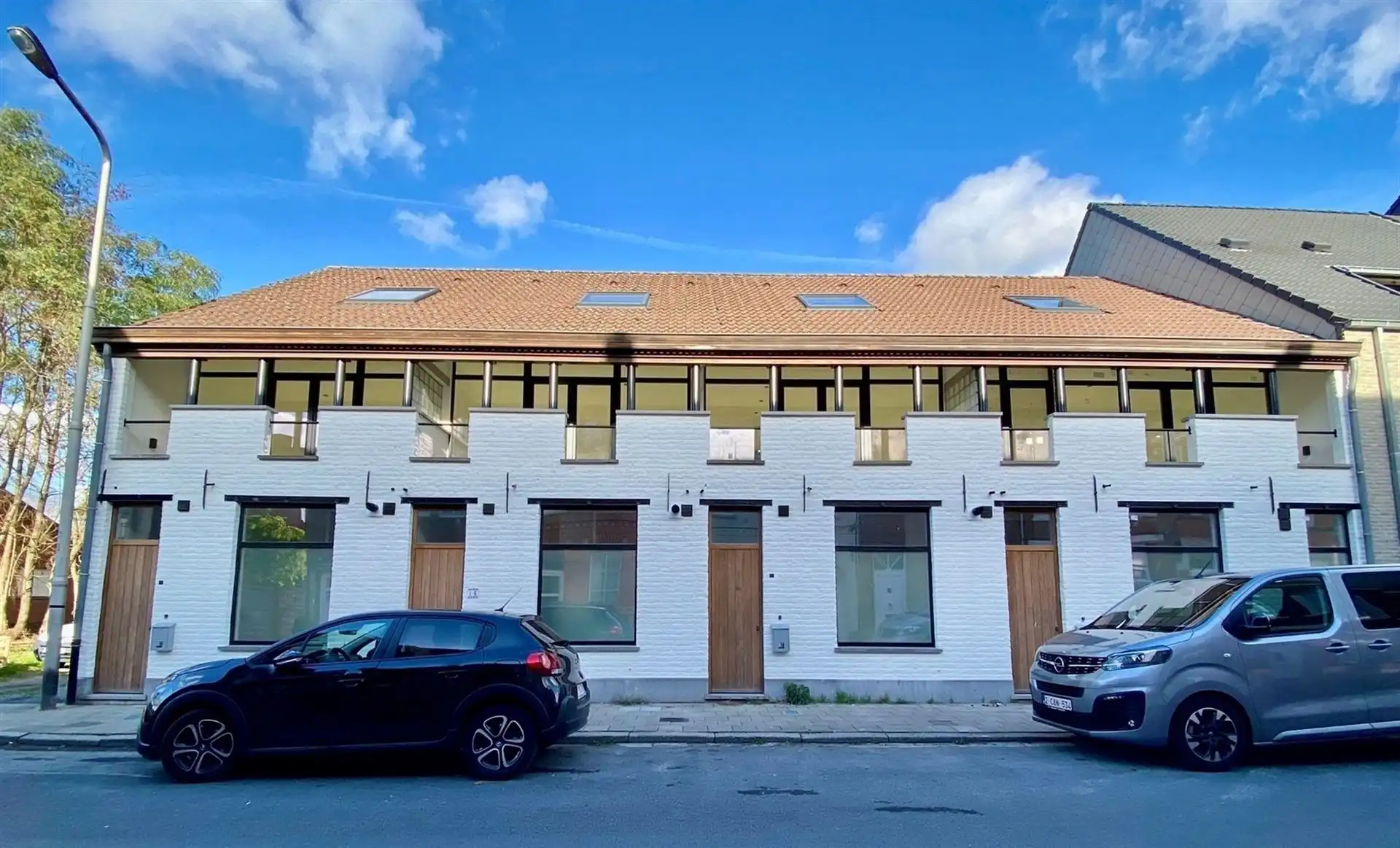 Ruime pal in het centrum gelegen woning met 4 slk, tuin en zonnepanelen! foto 14