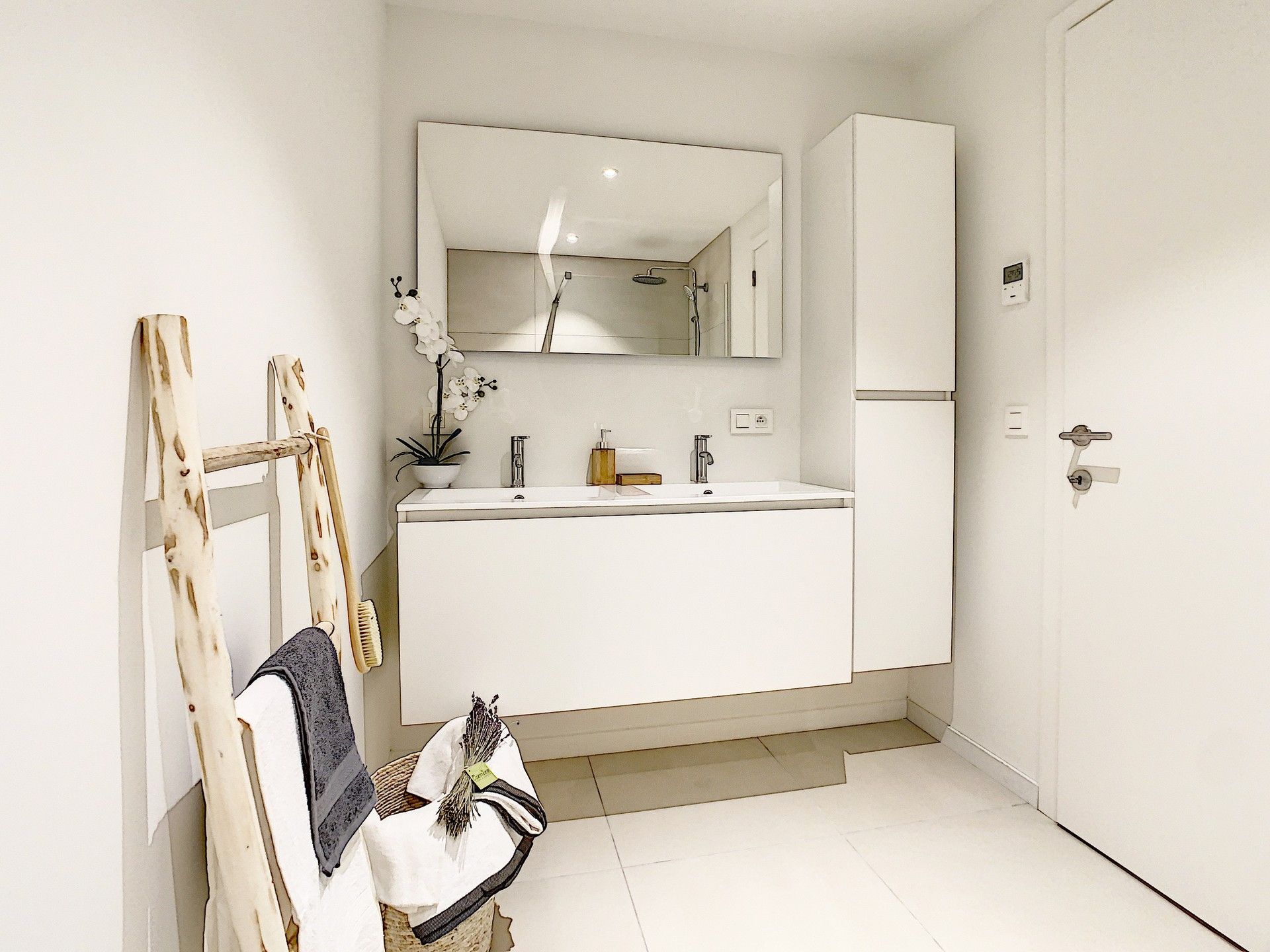 Gelijkvloers nieuwbouw appartement met terras van 18 m² en 2 slaapkamers in prestieuse residentie Refuga in hartje Hasselt. foto 26