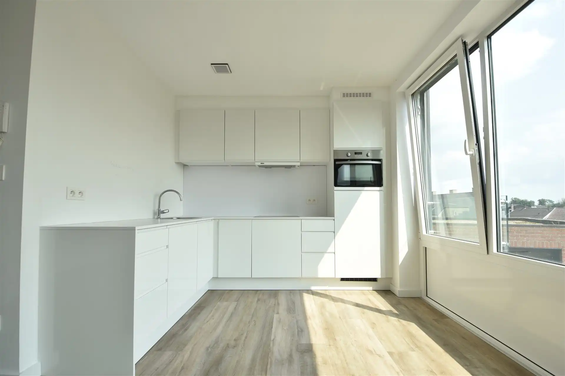 2-slaapkamerappartement met terras in Hamme foto 3