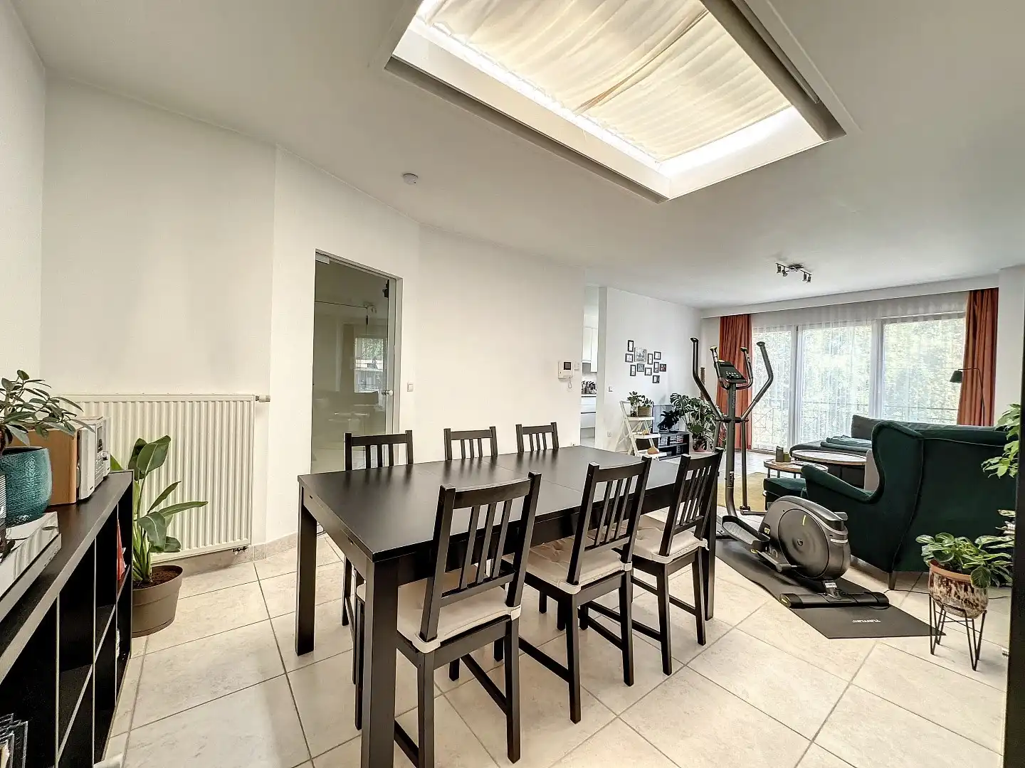 Ruim, lichtrijk appartement nabij centrum Leuven! foto 3