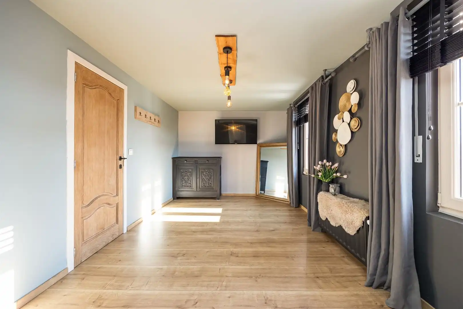 Een thuis vol sfeer met 5 slpks en een mooie tuin! foto 18