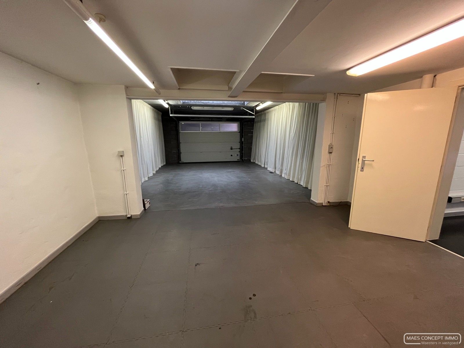 Unieke woning met kantoorruimte en atelier te Waregem foto 29