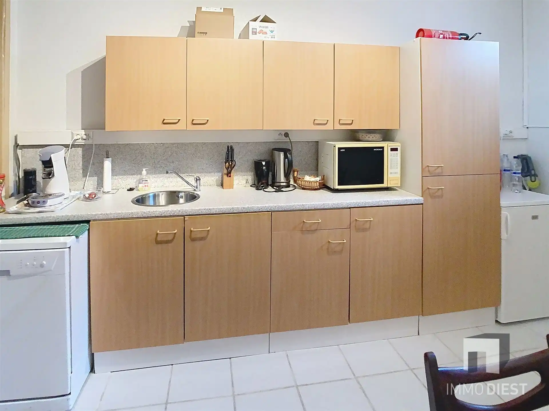 Gelijkvloers kantoorpand op strategische ligging  foto 50