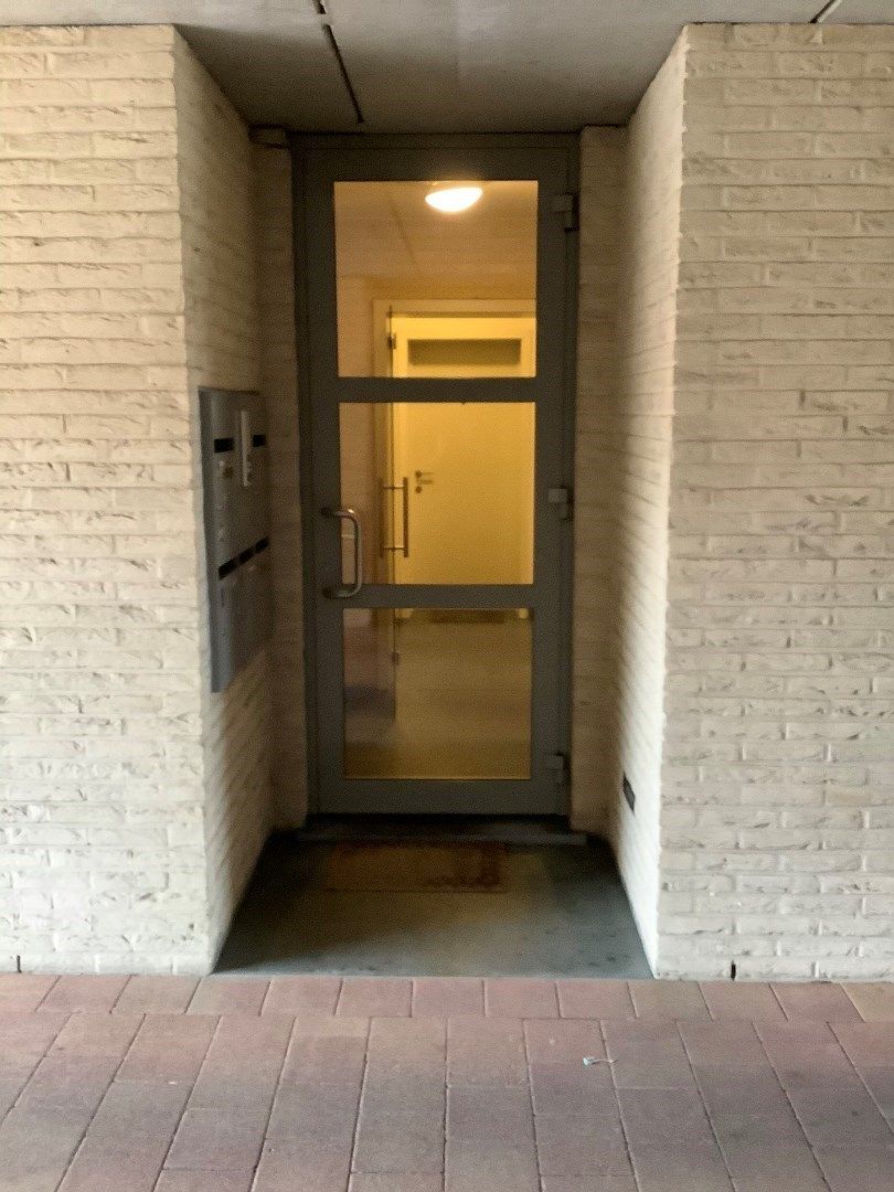 Duplex-appartement met 1 slaapkamer, terras aan voor-en achterkant apt.+ zeer mooi uitzicht foto 2