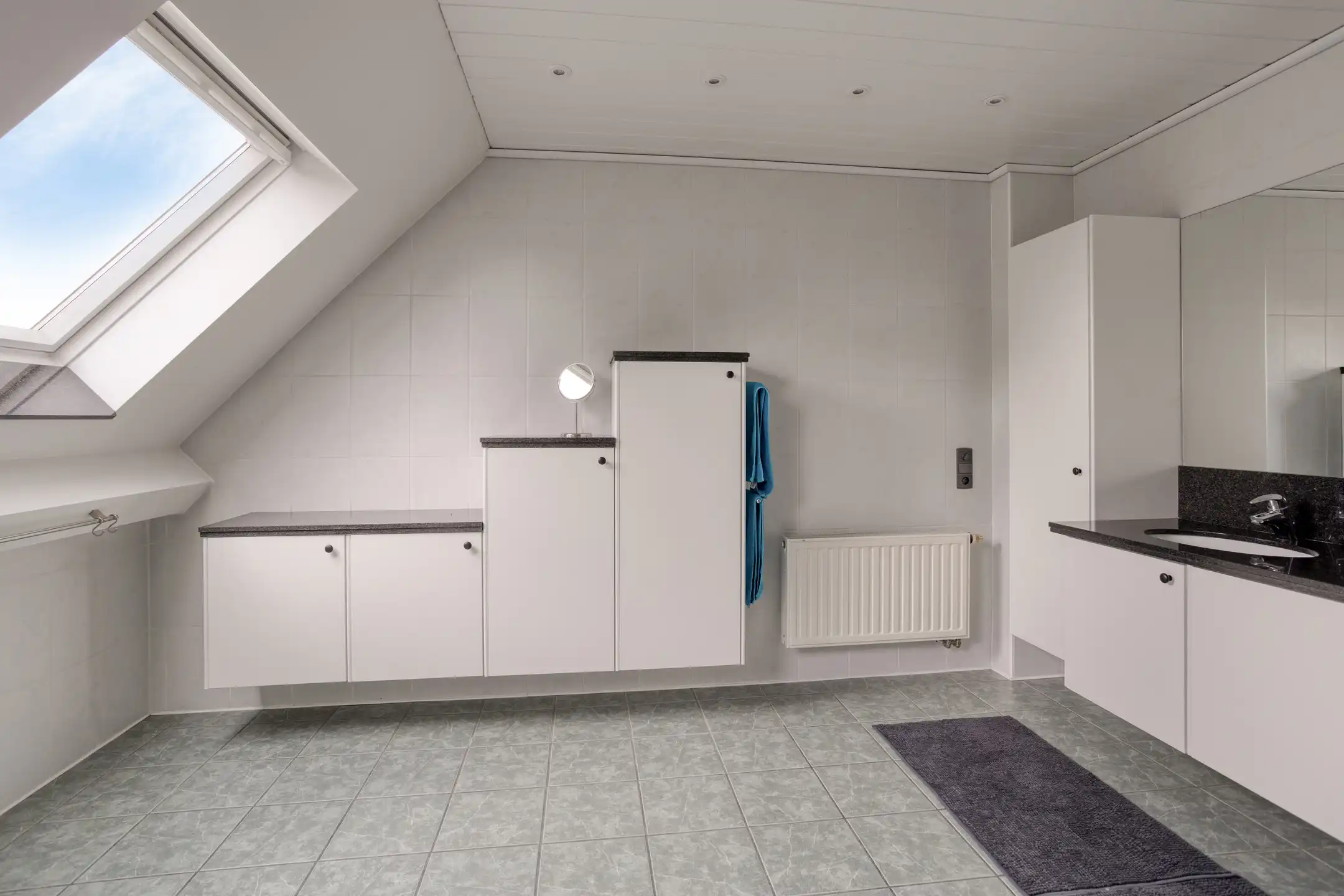 TOP onderhouden villa op uitzonderlijk perceel foto 20