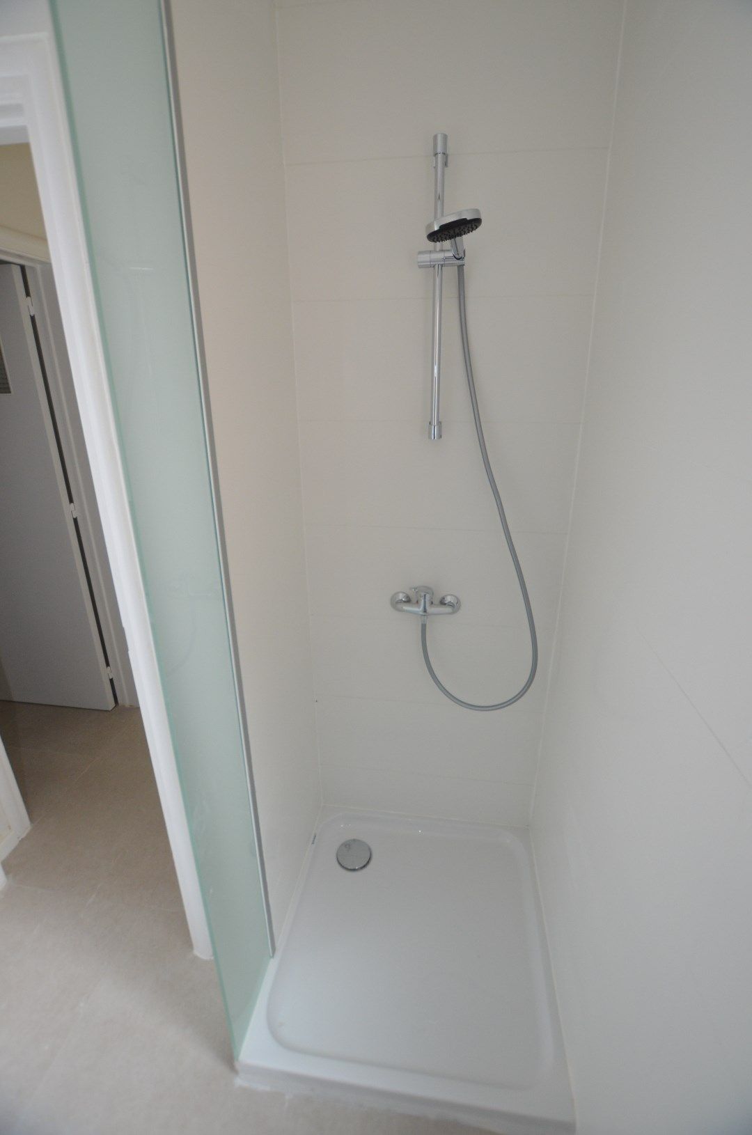 IN OPTIE !!!! Goed gelegen appartement met grote koer foto 10