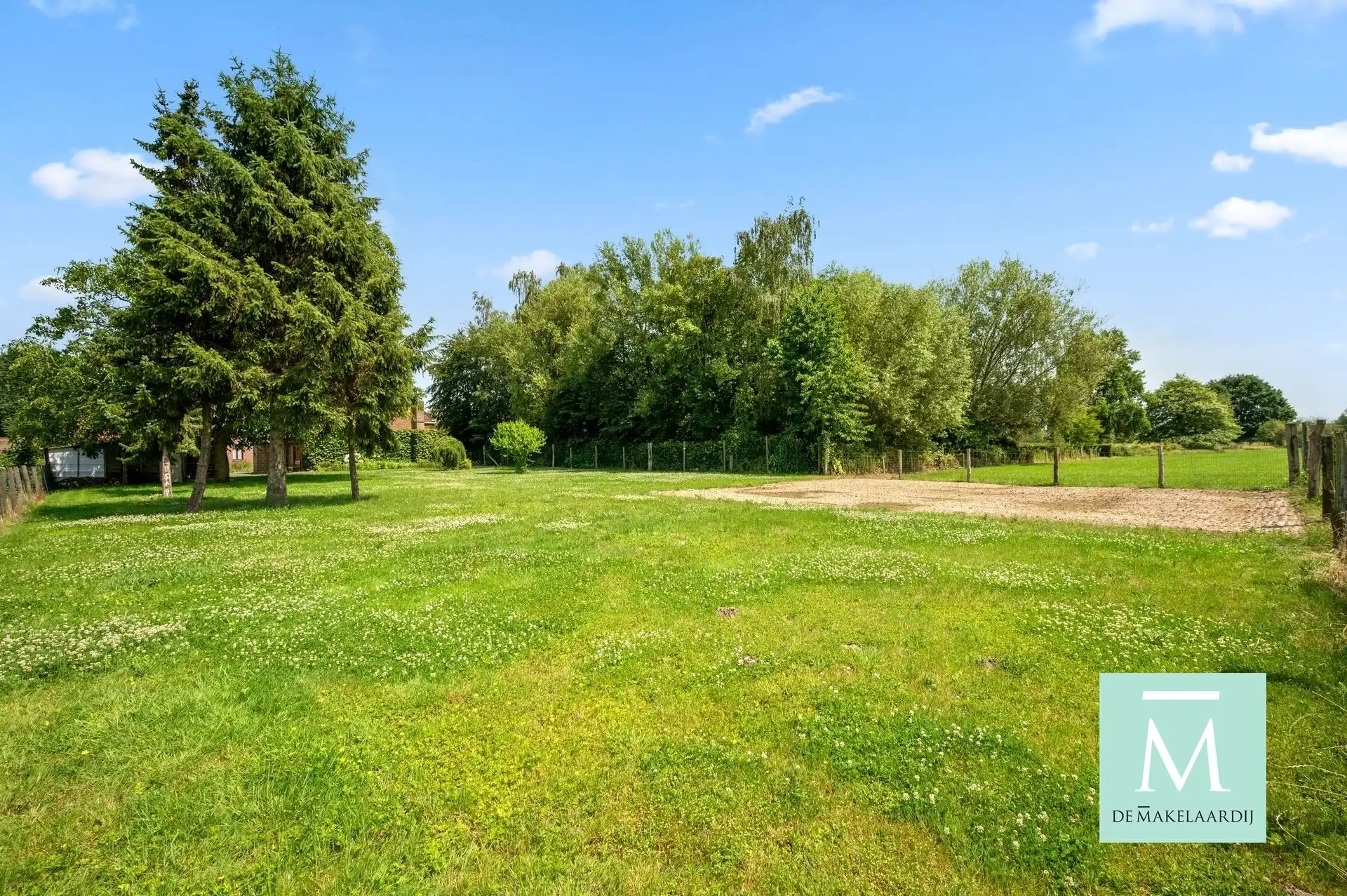 Te renoveren hoeve op een perceel van 20 are in het landelijke Eppegem foto 27