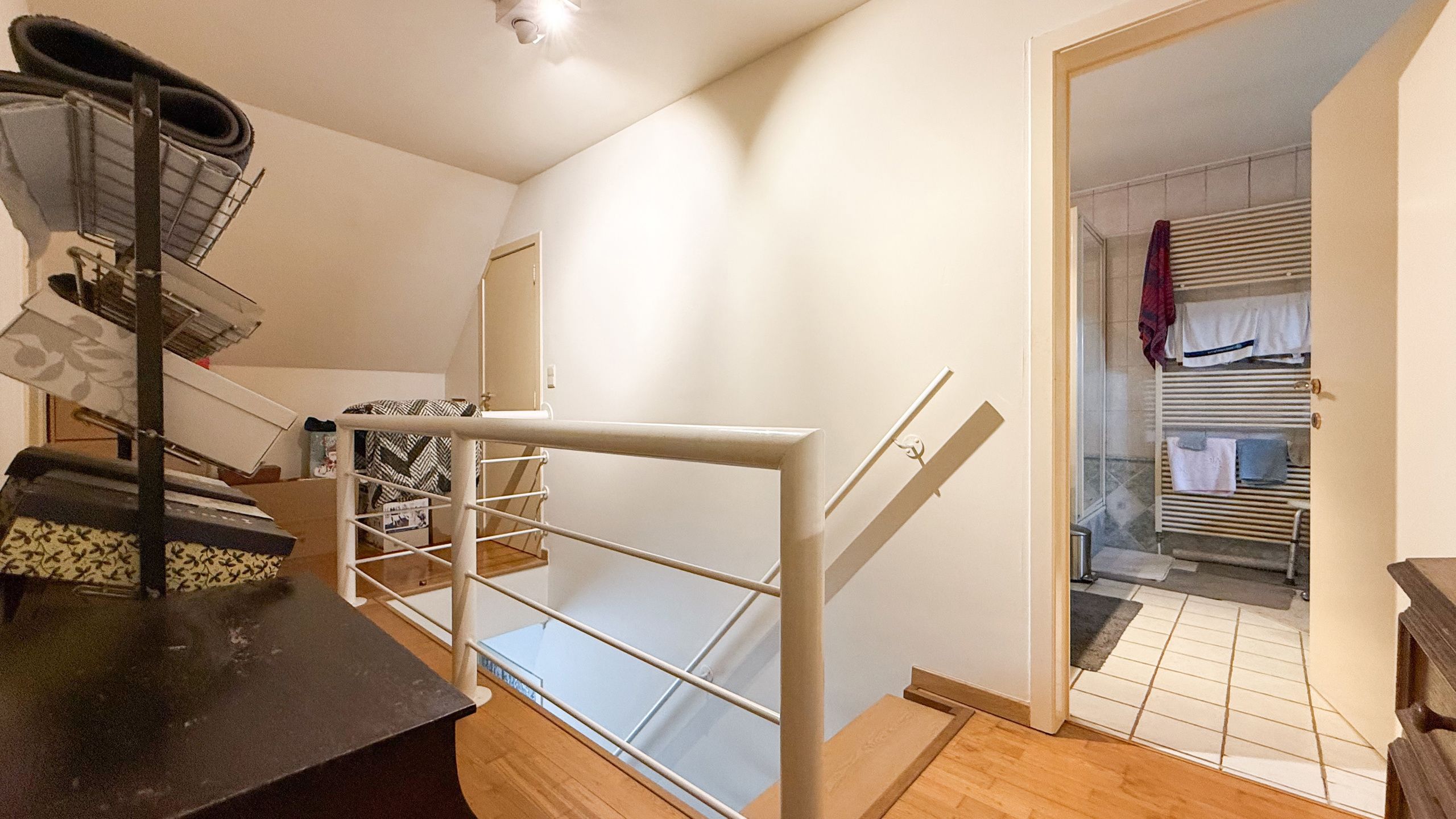 Ruim appartement met groot terras en garage!  foto 13