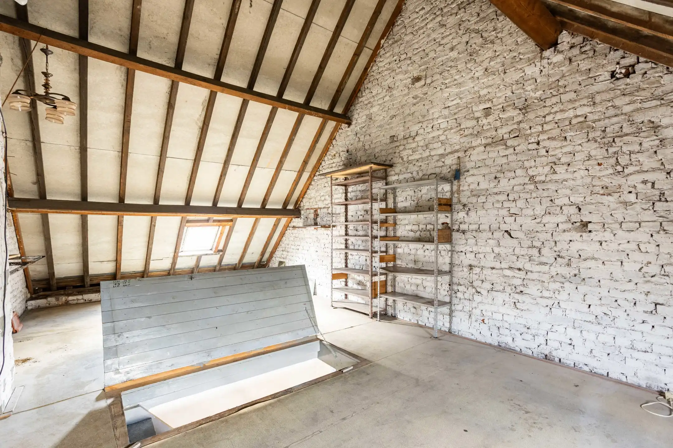 Te renoveren woning met tuin en tal van mogelijkheden foto 18