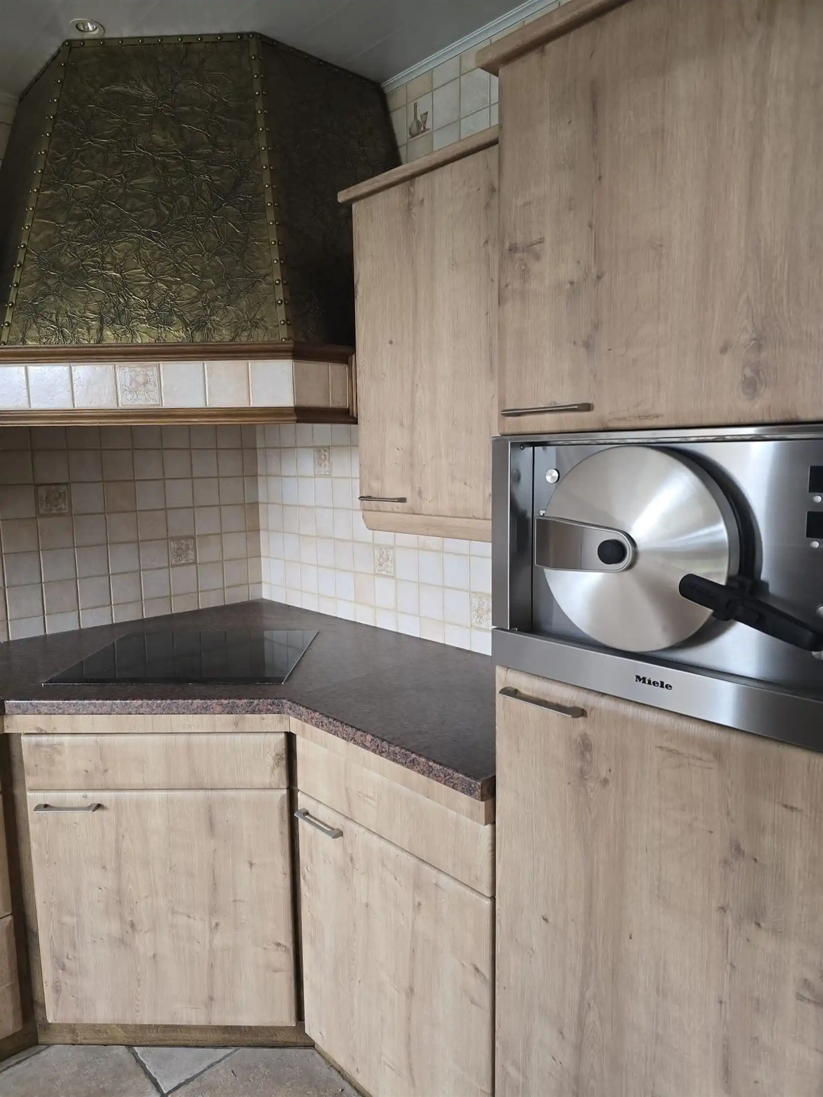 Zeer gunstig gelegen appartement met 2 terrassen op 5e vd. foto 4