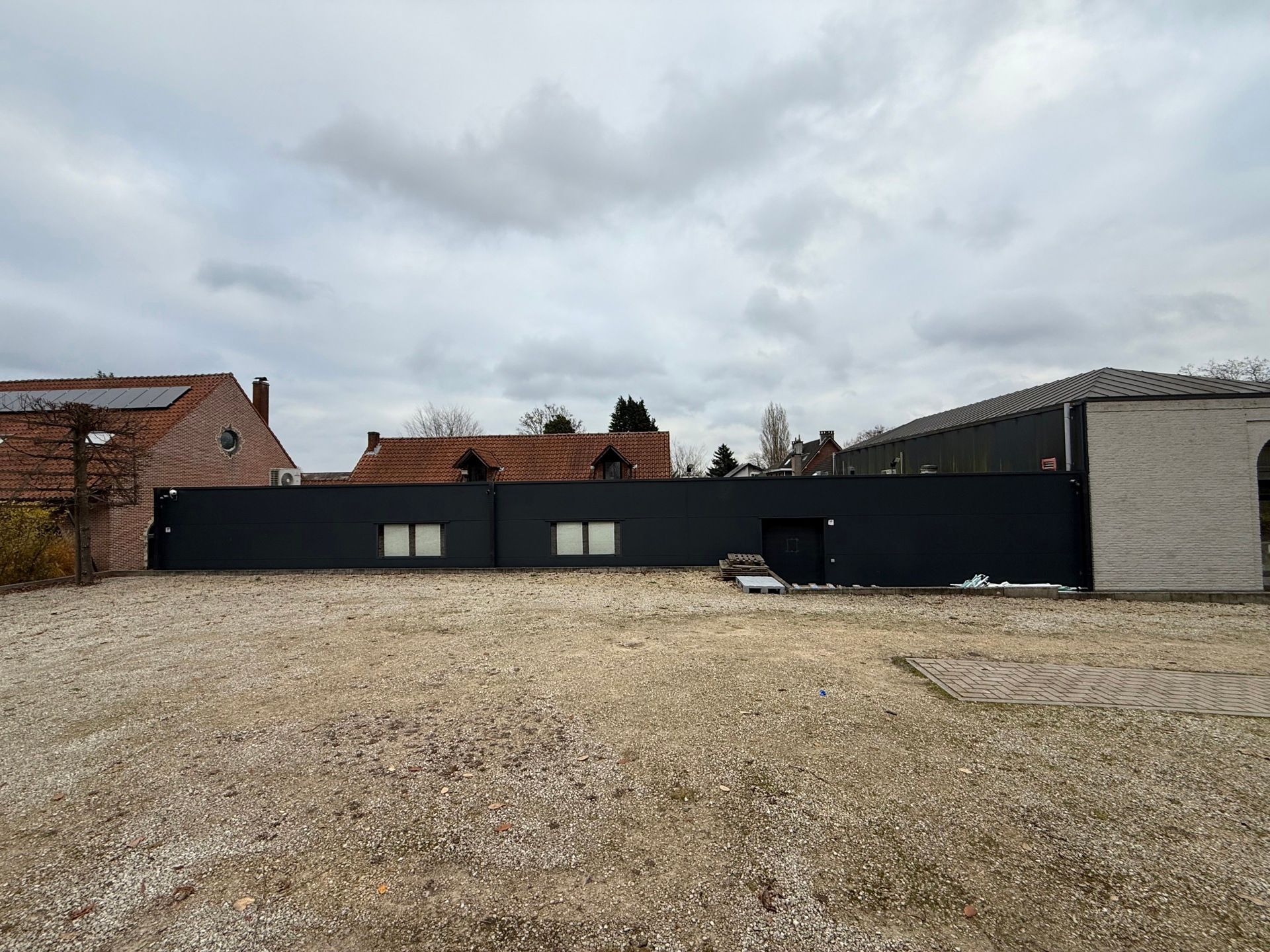 Grote opslagplaats (181m²) op interessante locatie foto 5