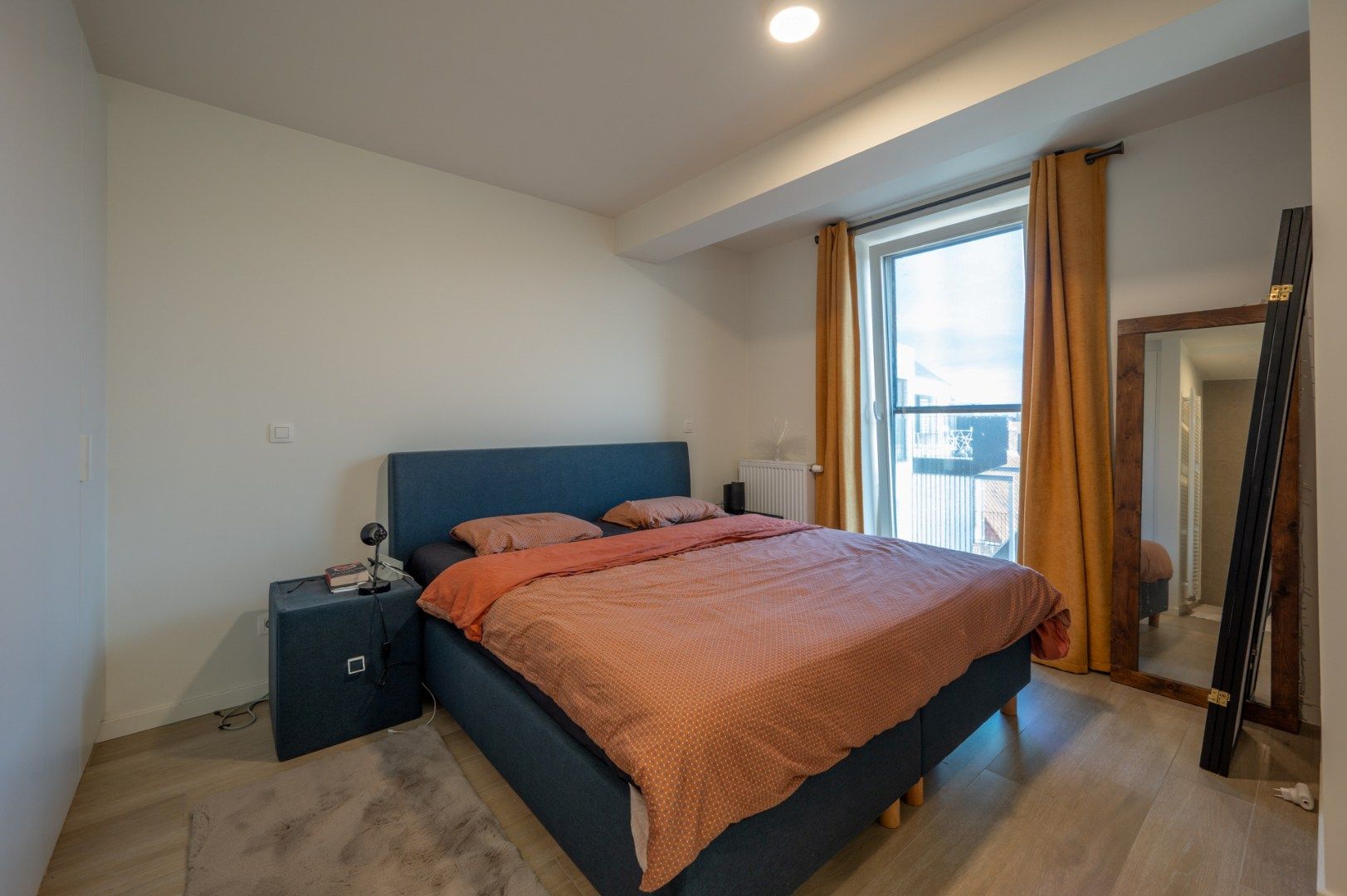 Gezellig appartement met groot terras foto 6