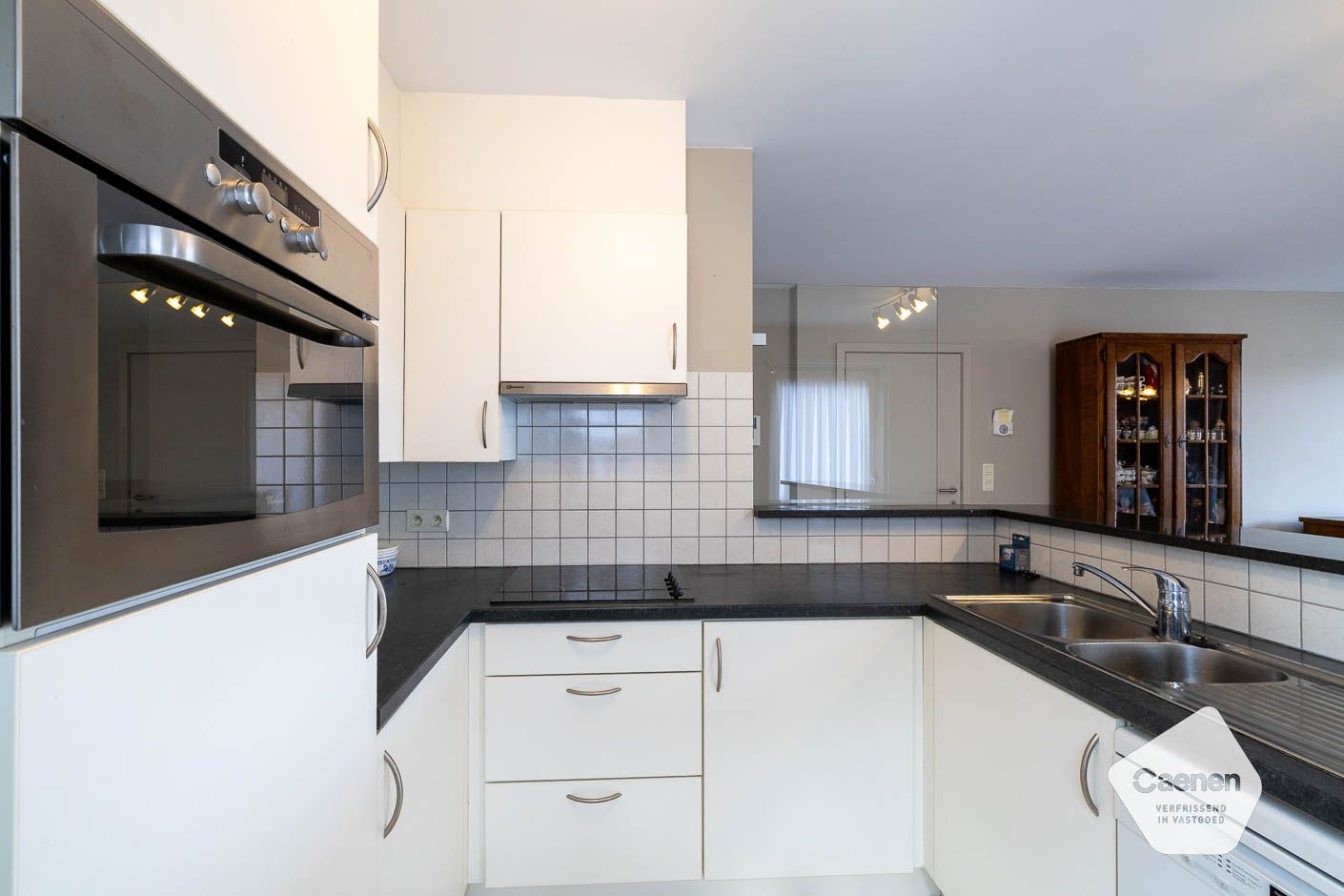 Instapklaar appartement met 2 slaapkamers en zonnig terras foto 6