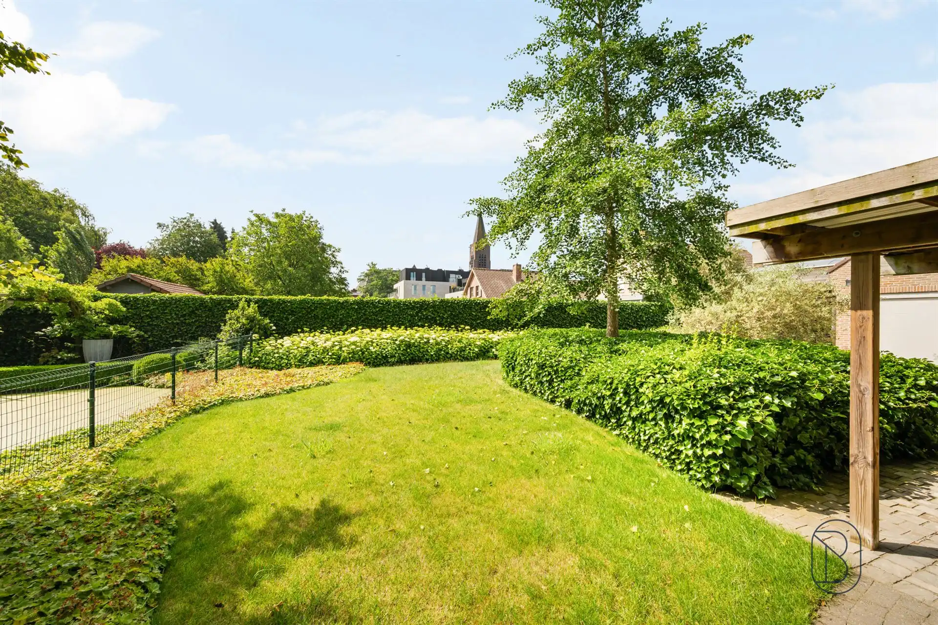 Charmante woning met prachtige tuin in Wielsbeke foto 13