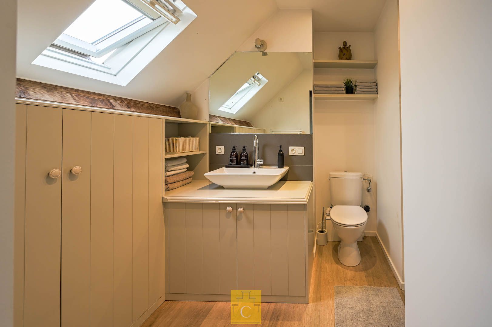 Sfeervolle gezinswoning met garage en tuin in het charmante Lissewege foto 30