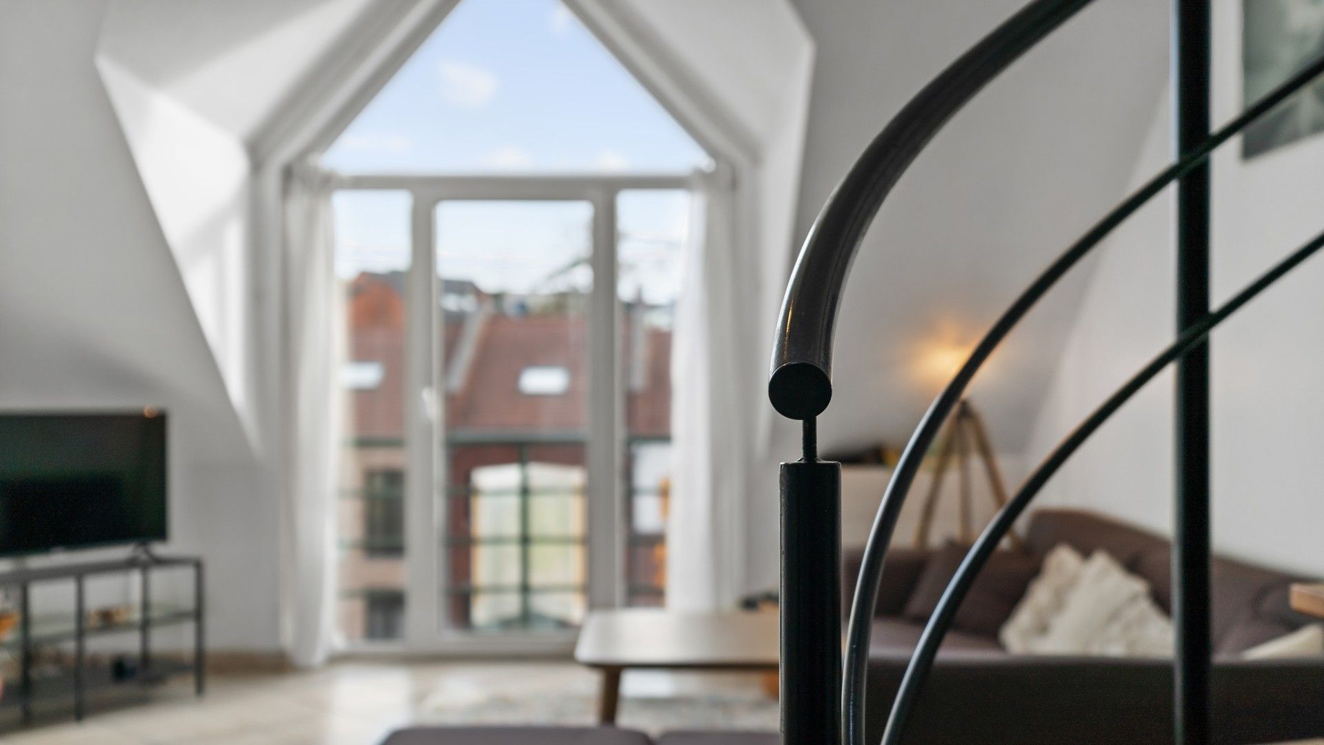 Instapklaar appartement met 2 slpkrs in Genk centrum foto 14