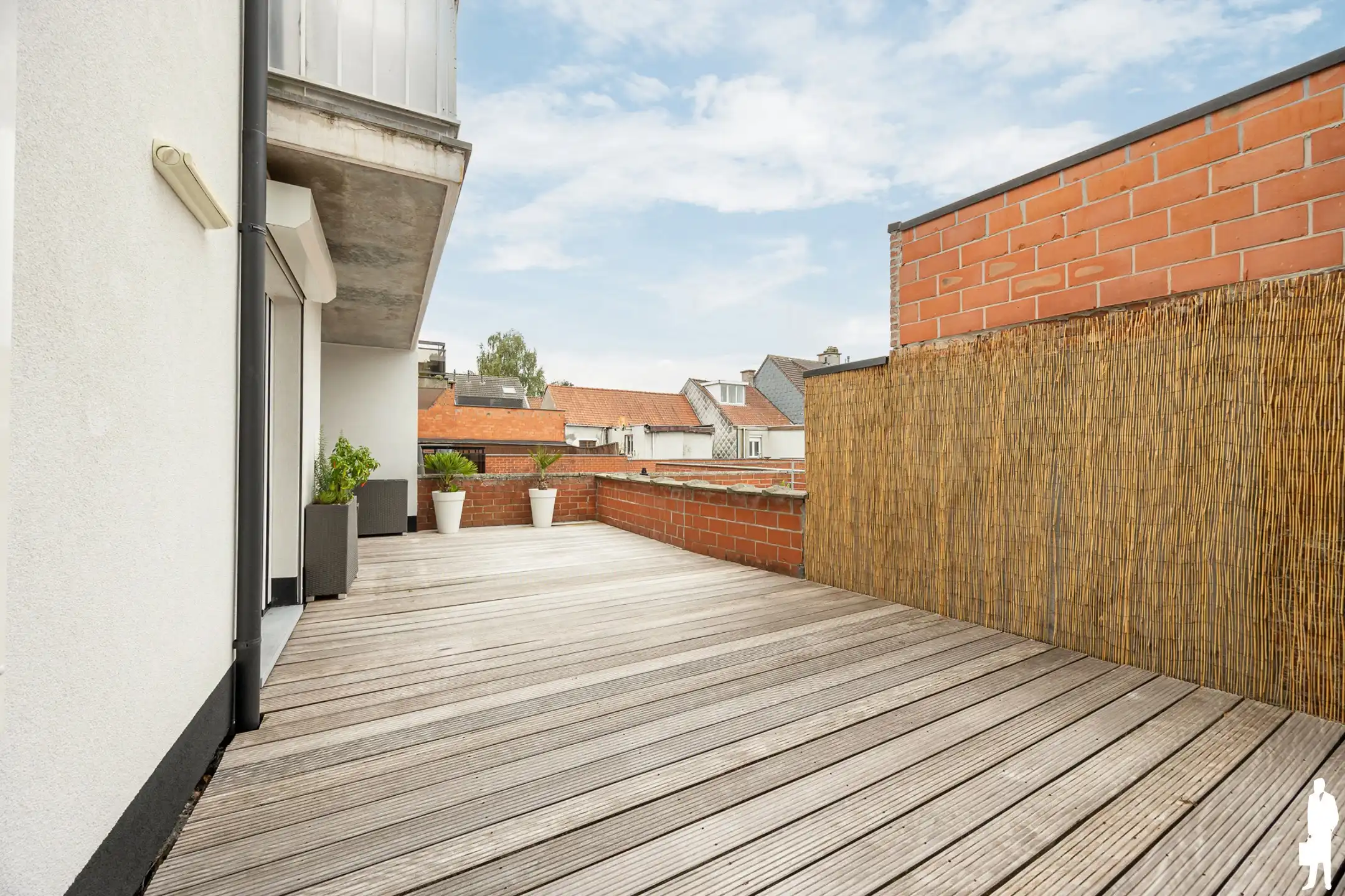 Energiezuinig appartement met 36 m² terras en garage foto 10