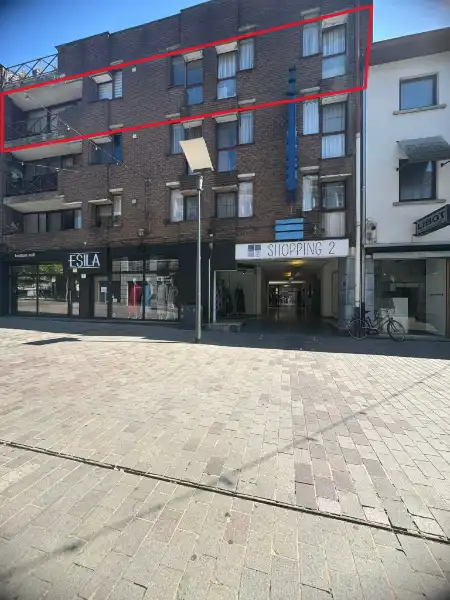 Hoofdfoto van de publicatie: Appartement met 3 slaapkamers en autostaanplaats in hartje Genk