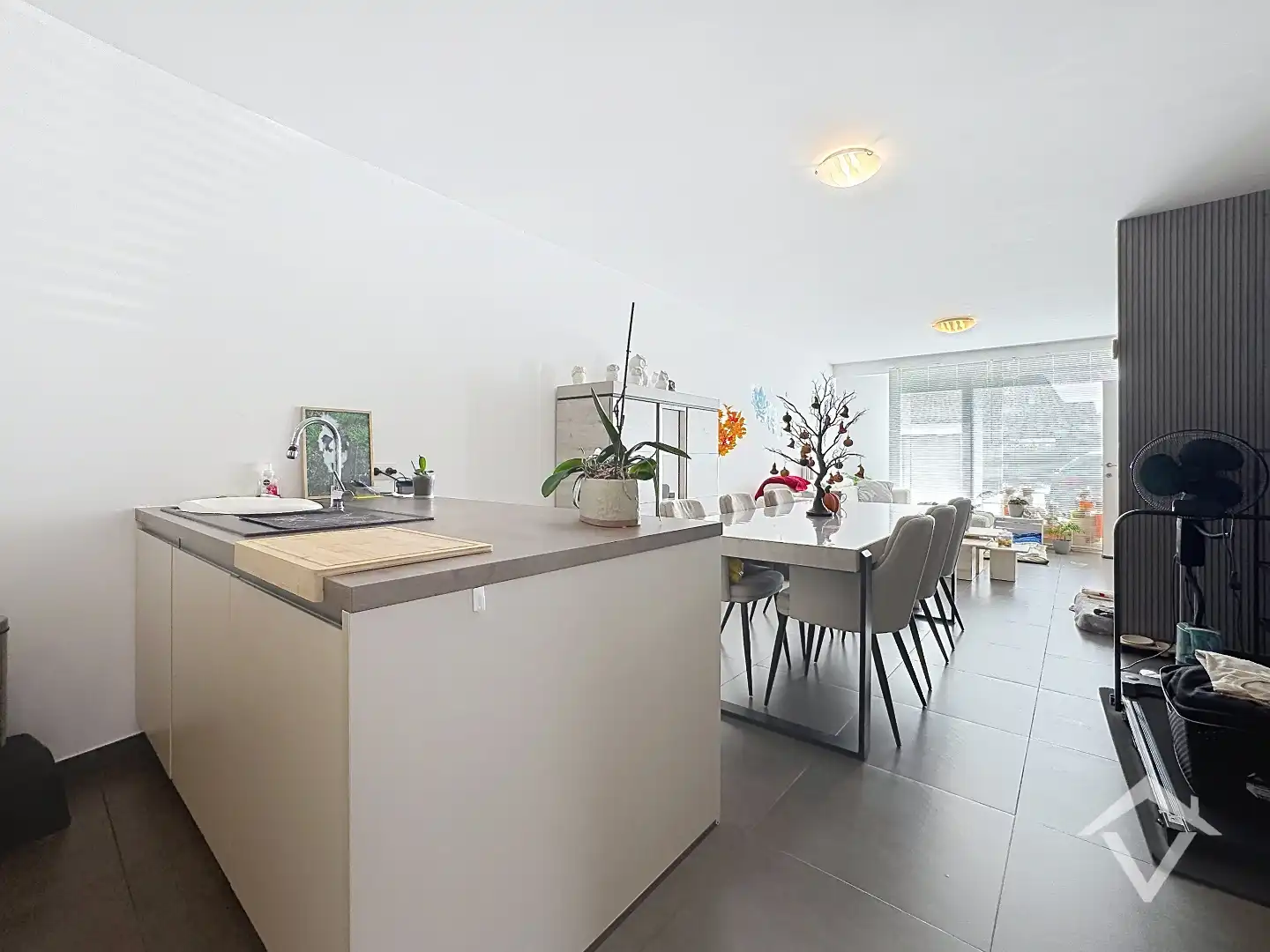 Gelijkvloers appartement met 2 slaapkamers in centrum Koekelare foto 11