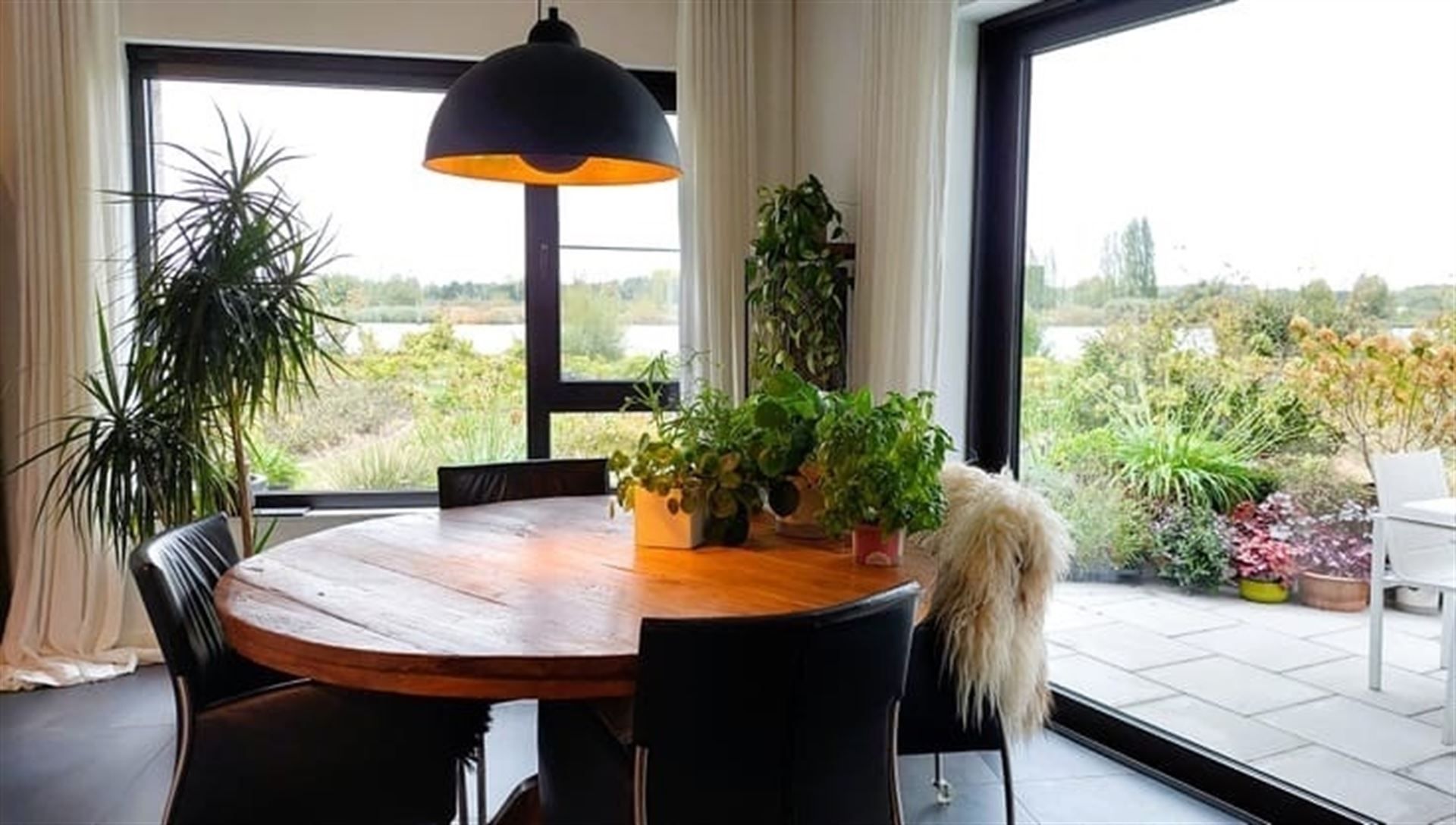 Energiezuinig gelijkvloersappartement met zicht op de Rupeldijk! foto 6