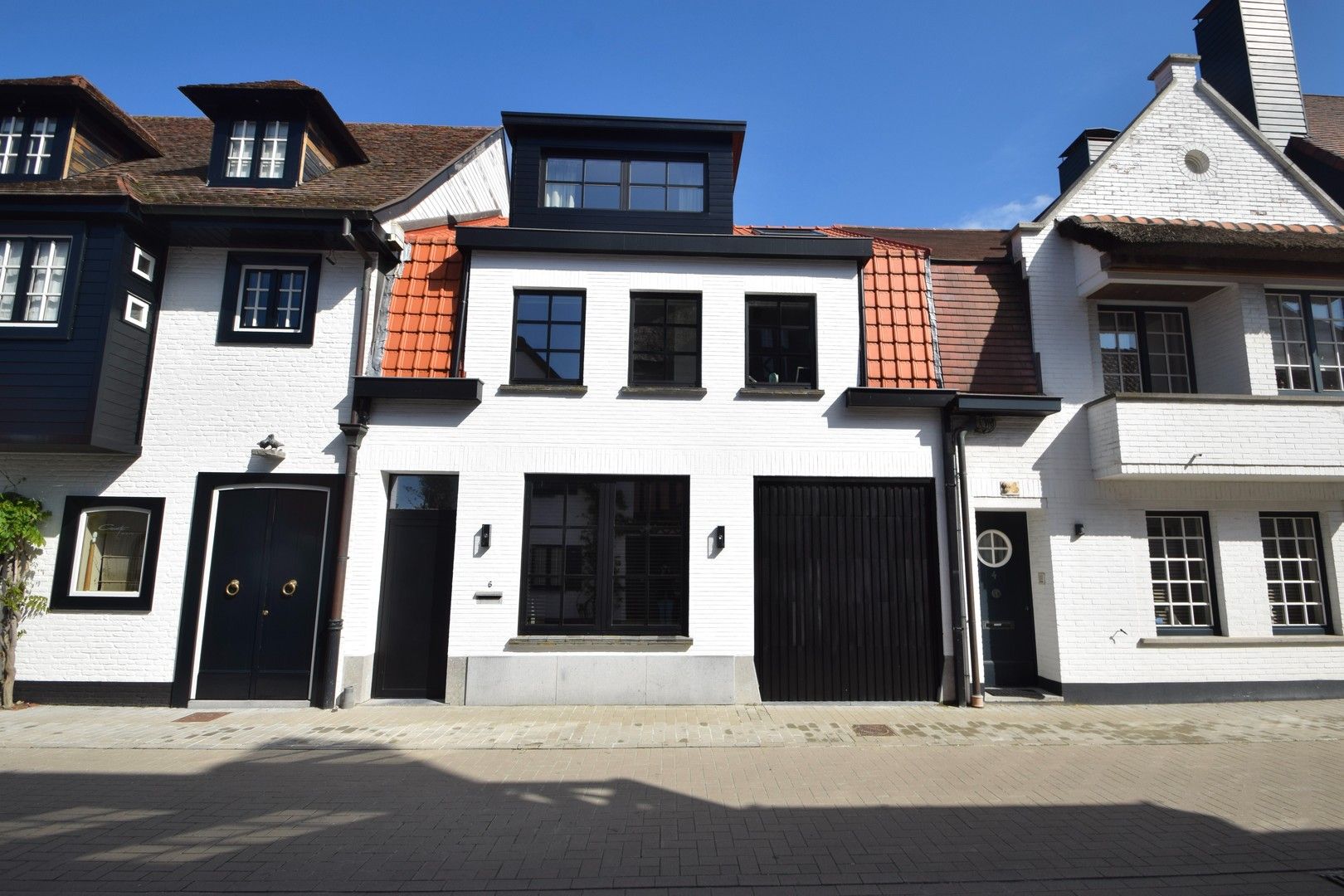 Prachtige woning gelegen in de charmante omgeving van het Keuvelhoekplein. foto 17