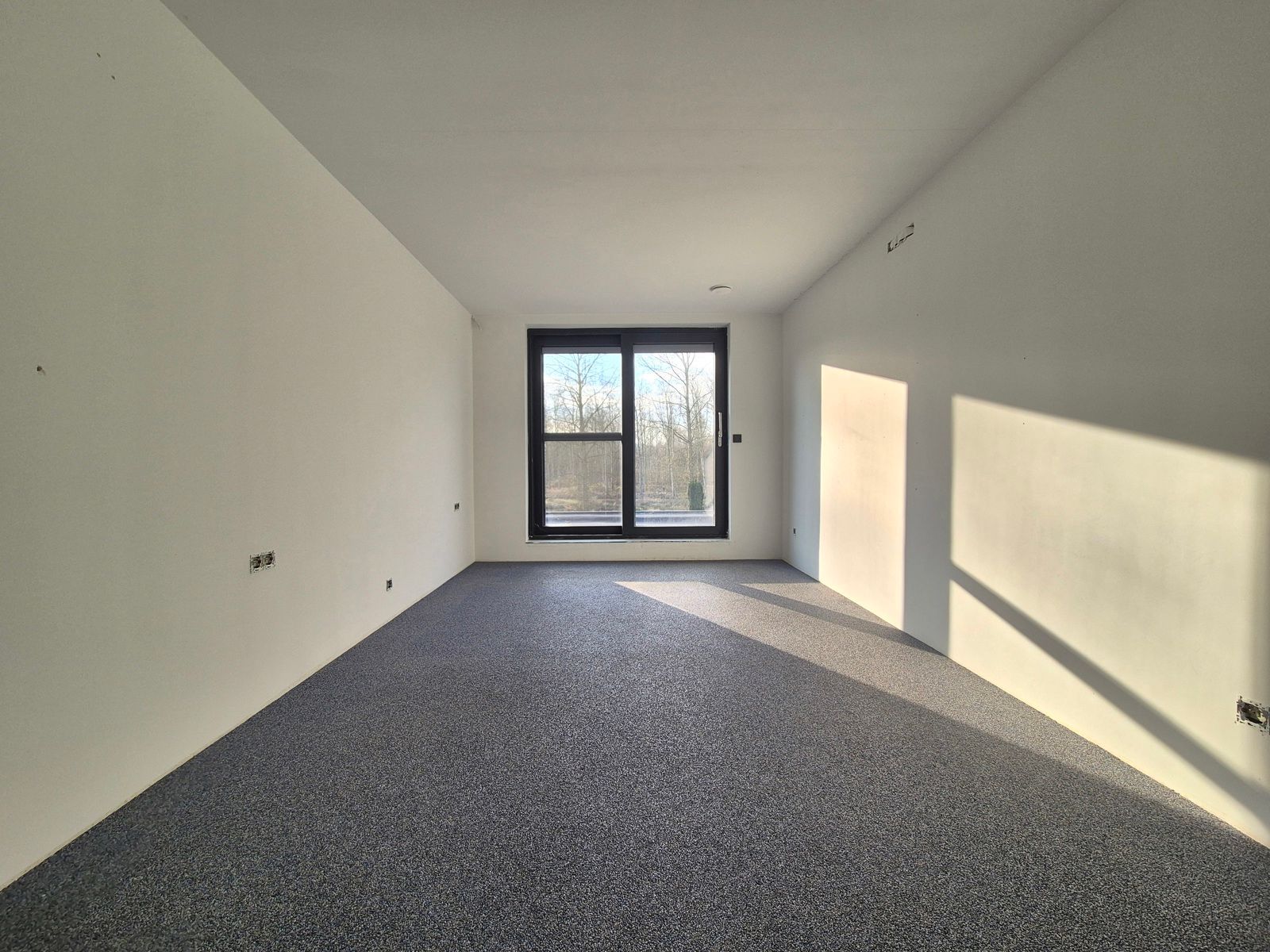 Recent, groot, praktisch + zuidgericht met prachtig uitzicht foto 30