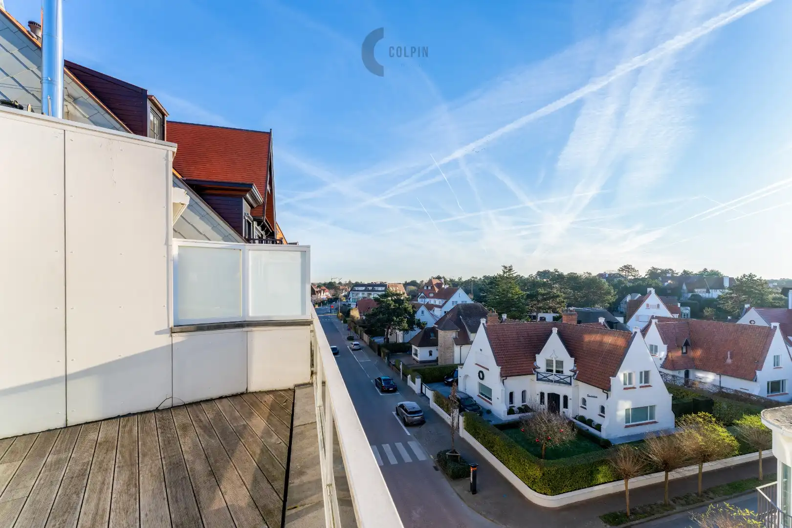 Stijlvolle penthouse op topligging in Knokke – Zoutelaan foto {{pictureIndex}}