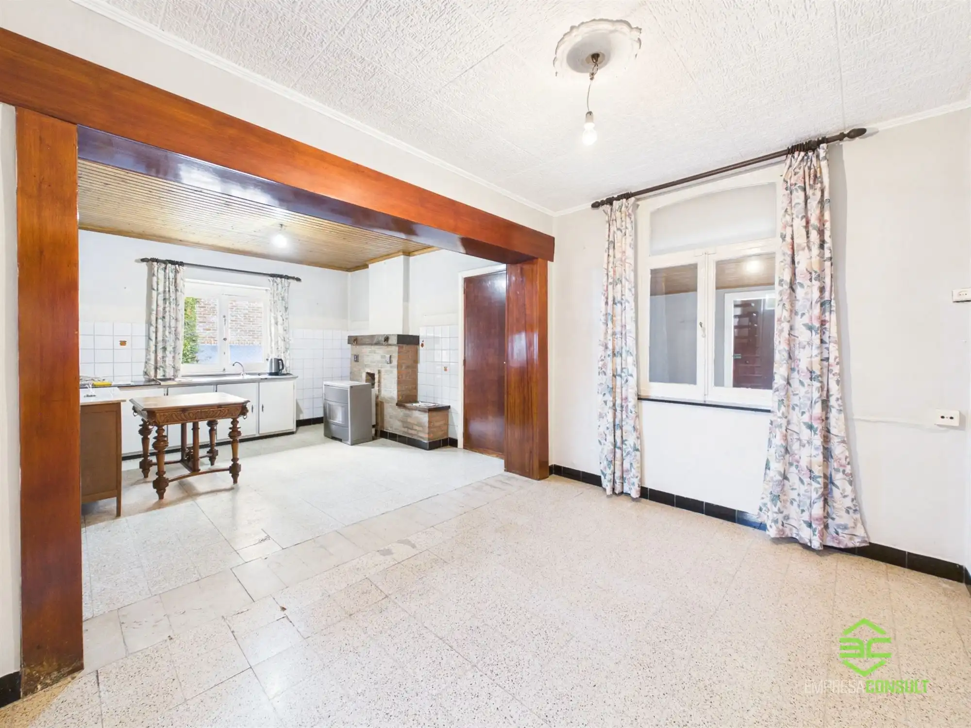 Centraal gelegen te renoveren woning in Kortenbos! foto 10