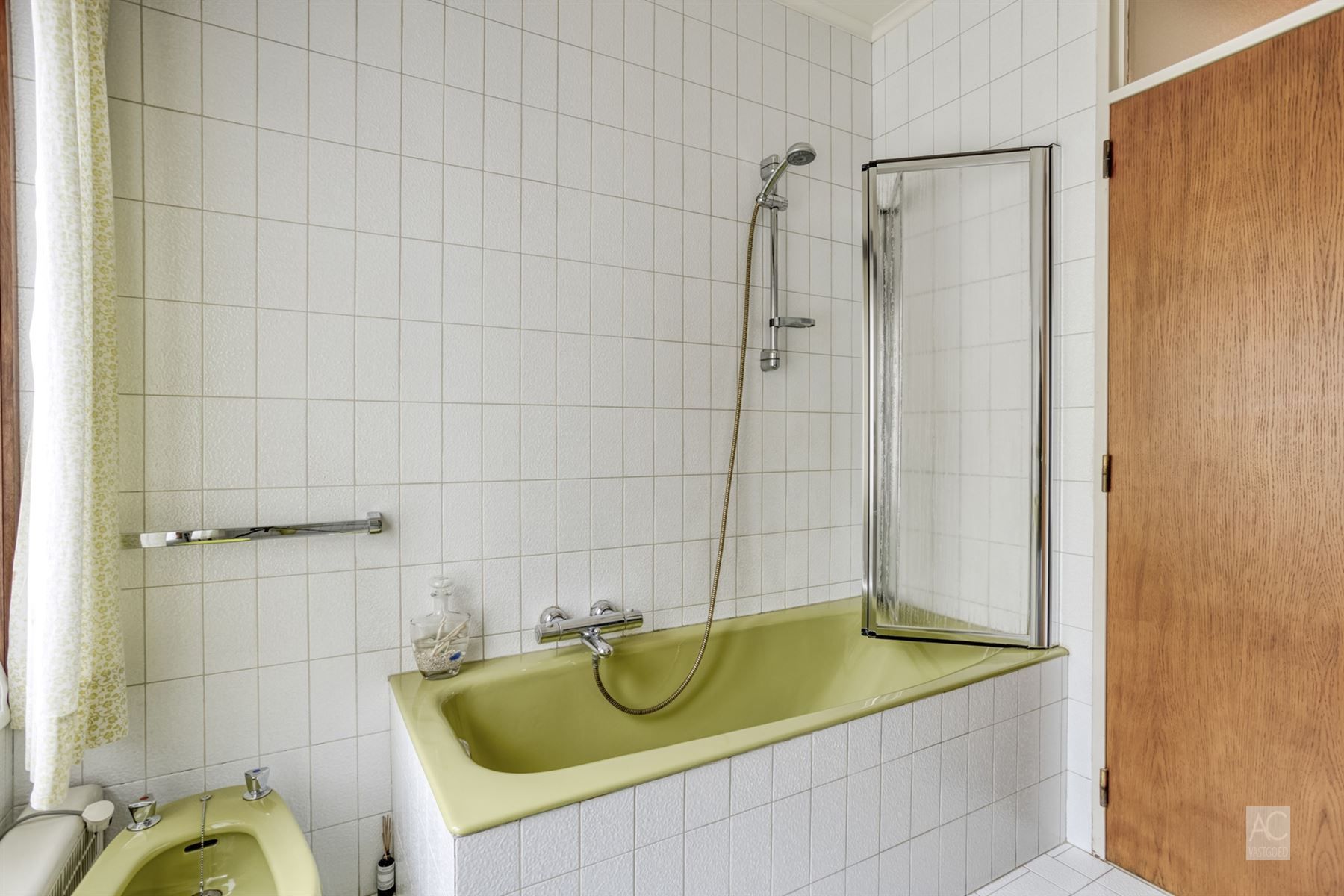Vrijstaande bungalow op toplocatie foto 20