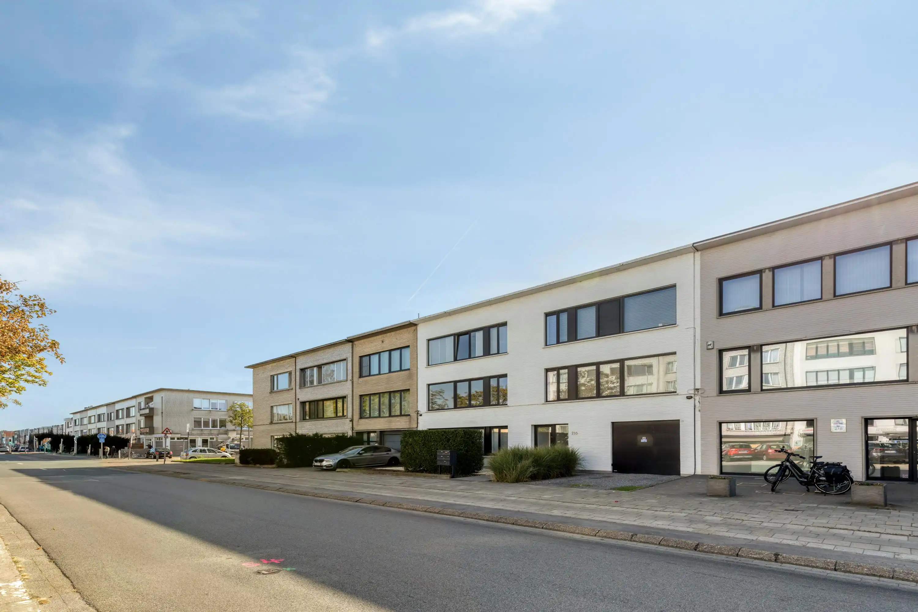 Kwalitatief appartement met 3 slaapkamers te koop in Merksem foto 24