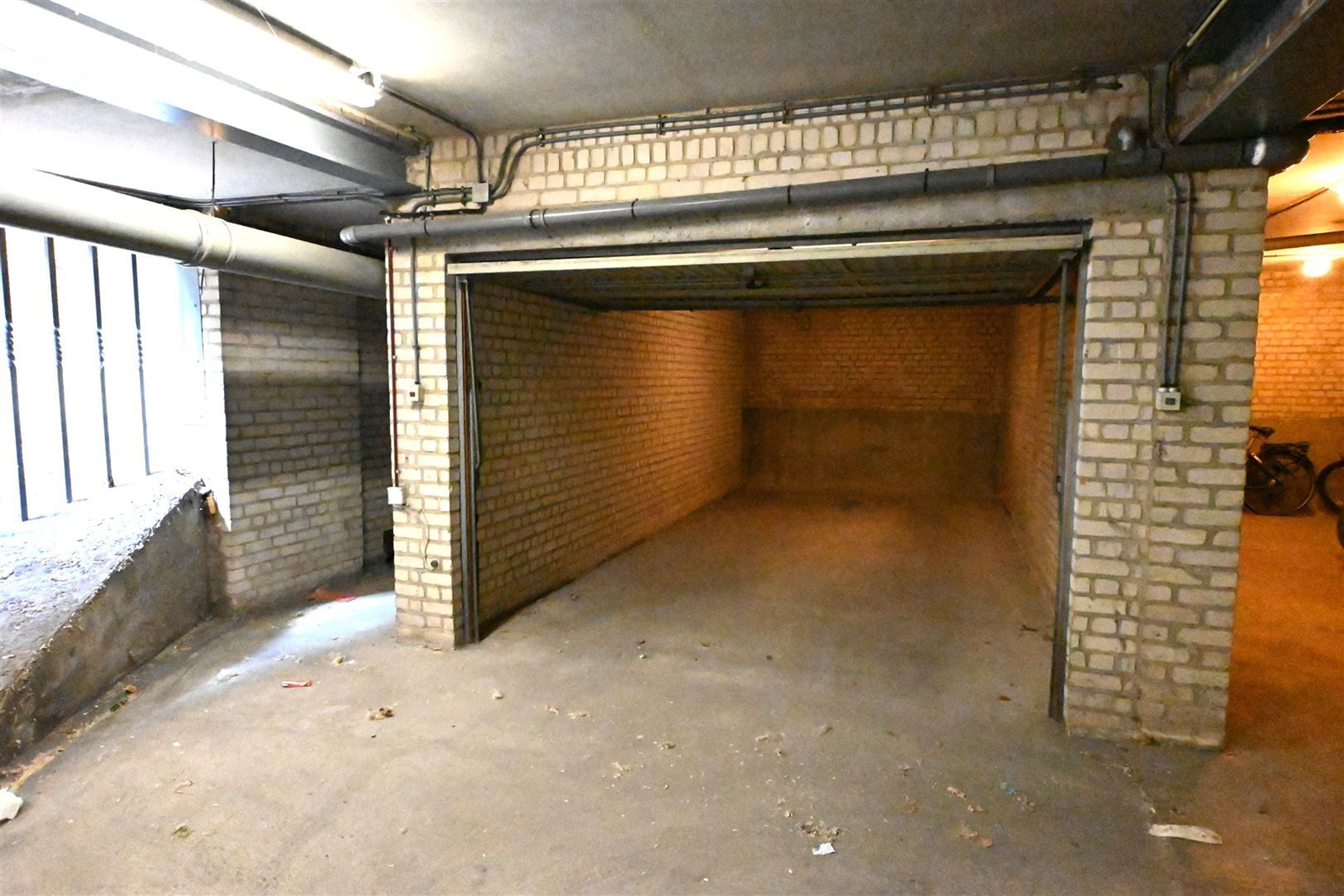 Parking/Garagebox foto 2