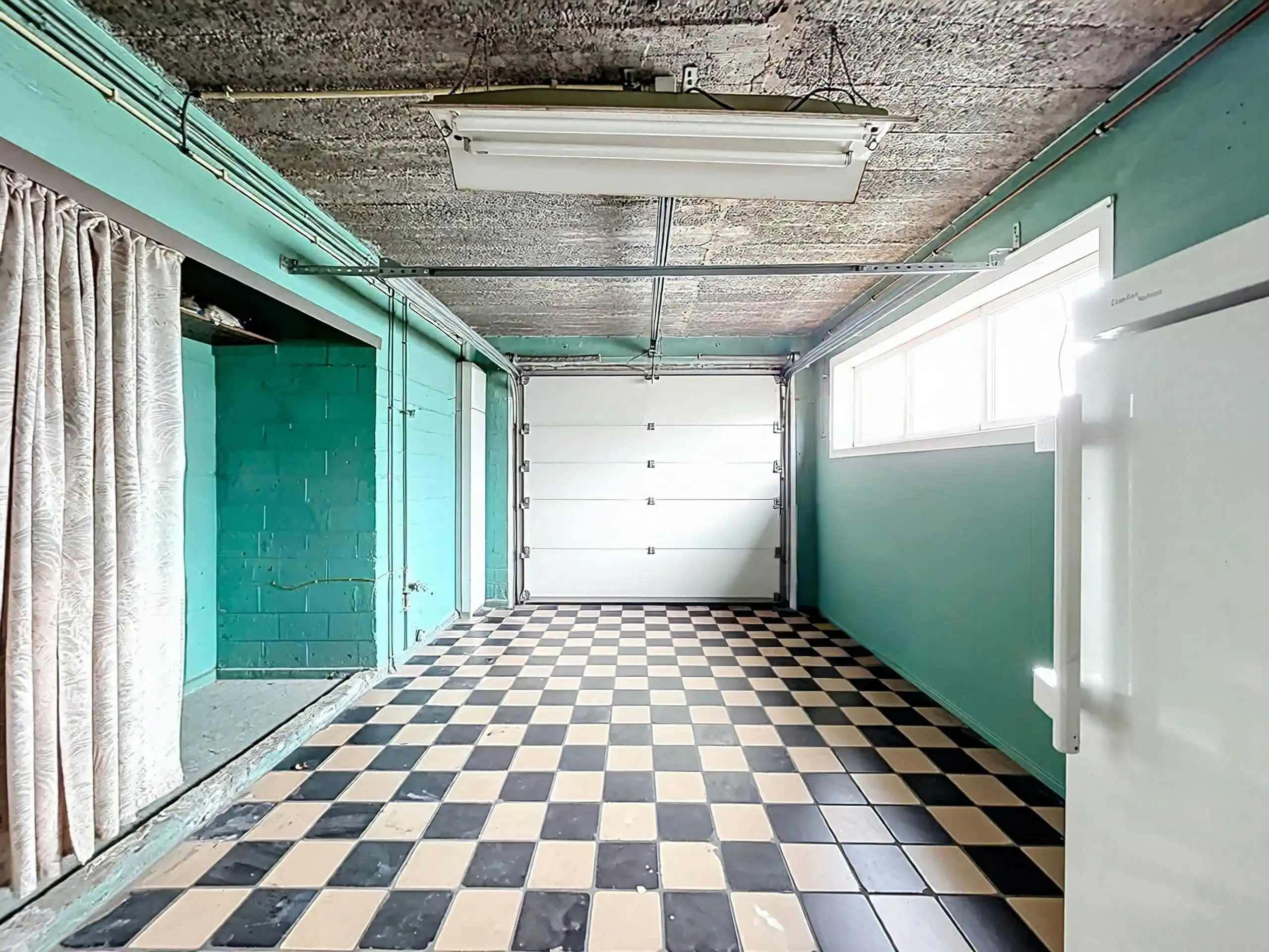 Huis met 3 slaapkamers te koop in centrum Ursel foto 9