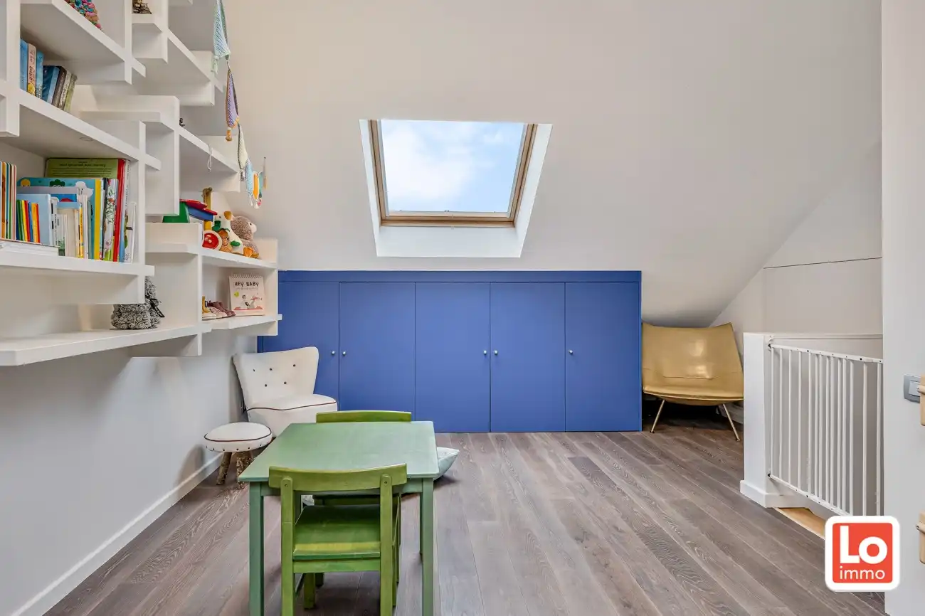 VERKOCHT!! Instapklare stadswoning met potentieel voor vrij beroep op een toplocatie nabij het centrum van Gent! foto 24