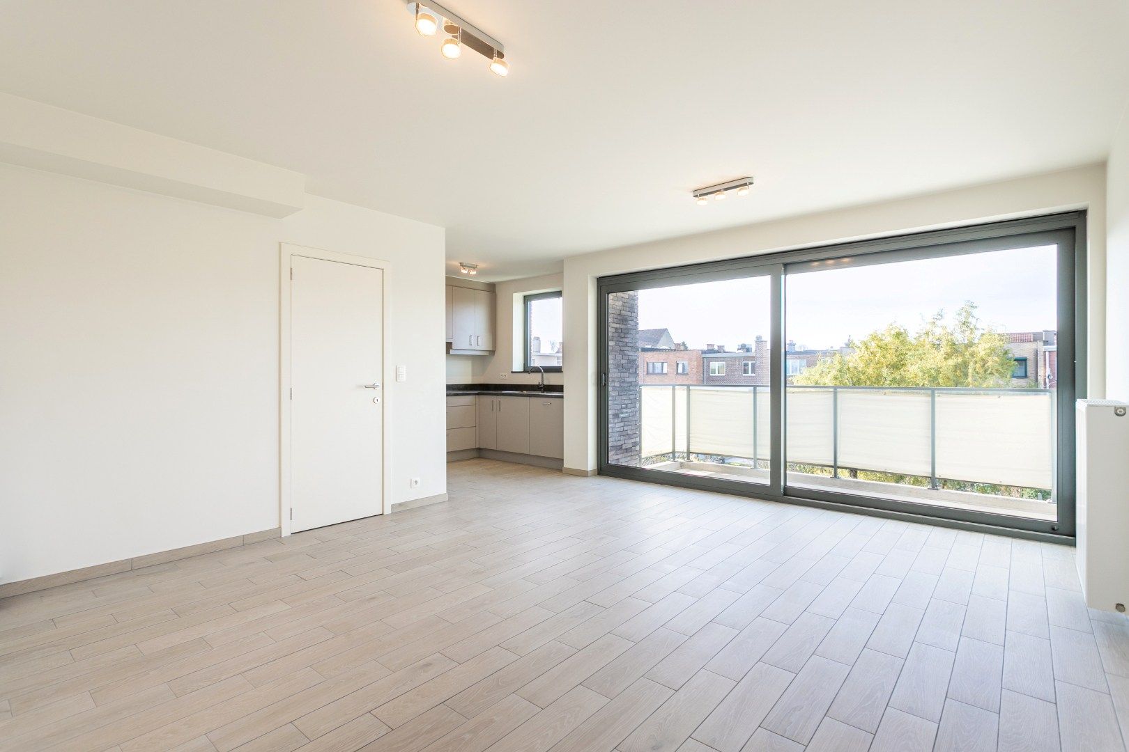 Energiezuinig app te huur, met 2 slpks, terras, autostaanplaats en kelder foto 7