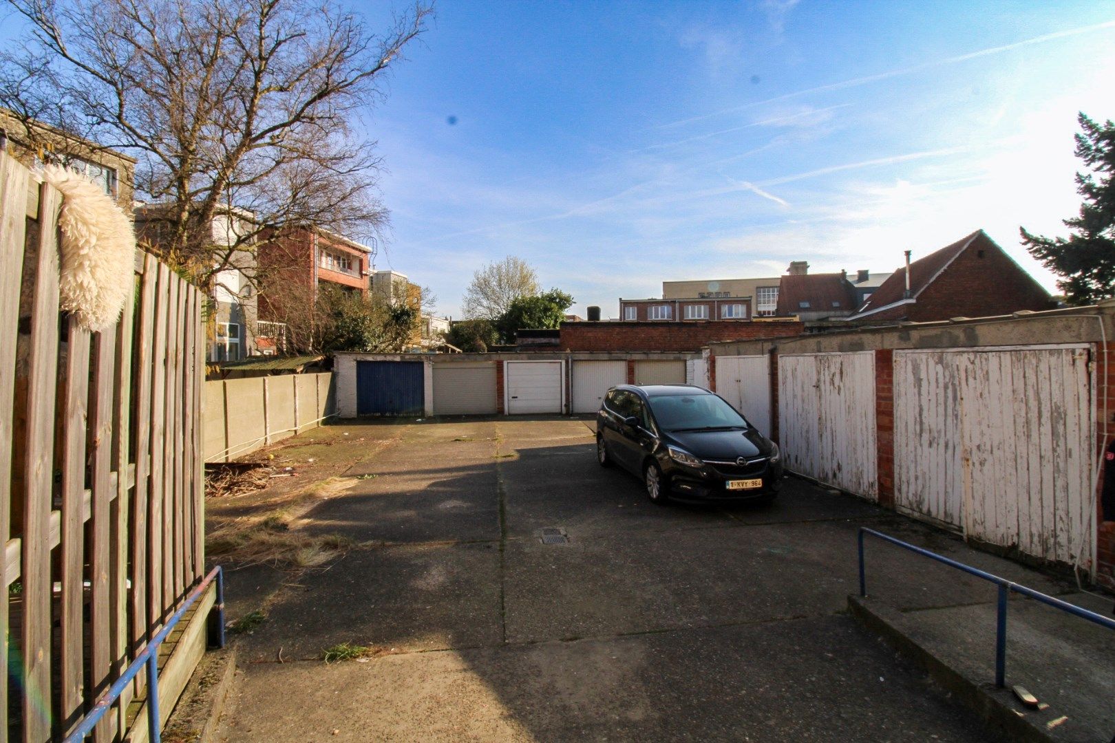 Uitzonderlijk ruim en centraal gelegen gelijkvloers appartement met drie slaapkamers, tuin én garage te koop in Deurne! foto 19