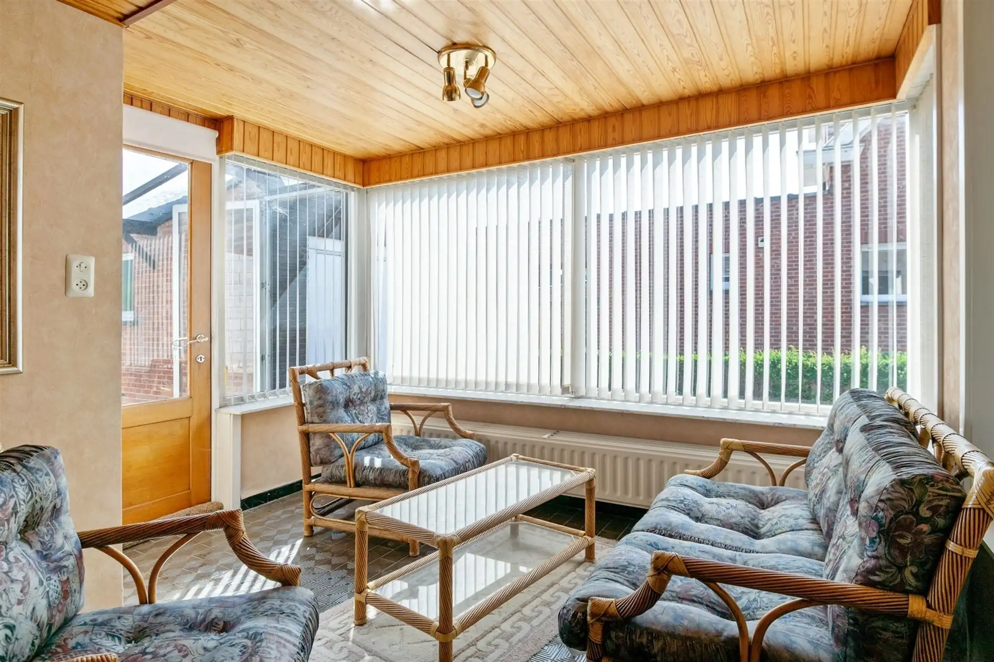 Verrassend ruime, karaktervolle woning te Putte foto 3