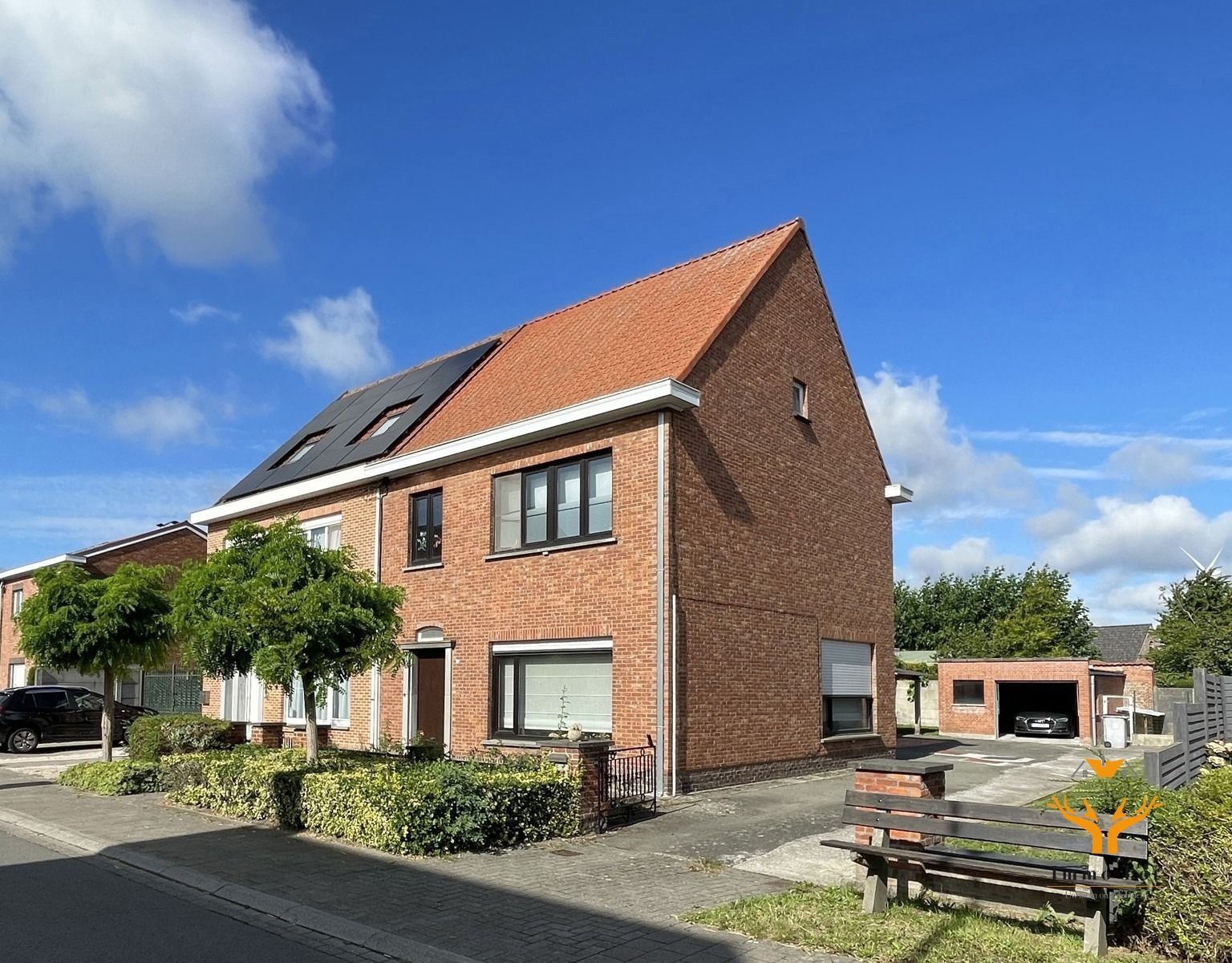 Ruime woning te huur in Zele foto {{pictureIndex}}
