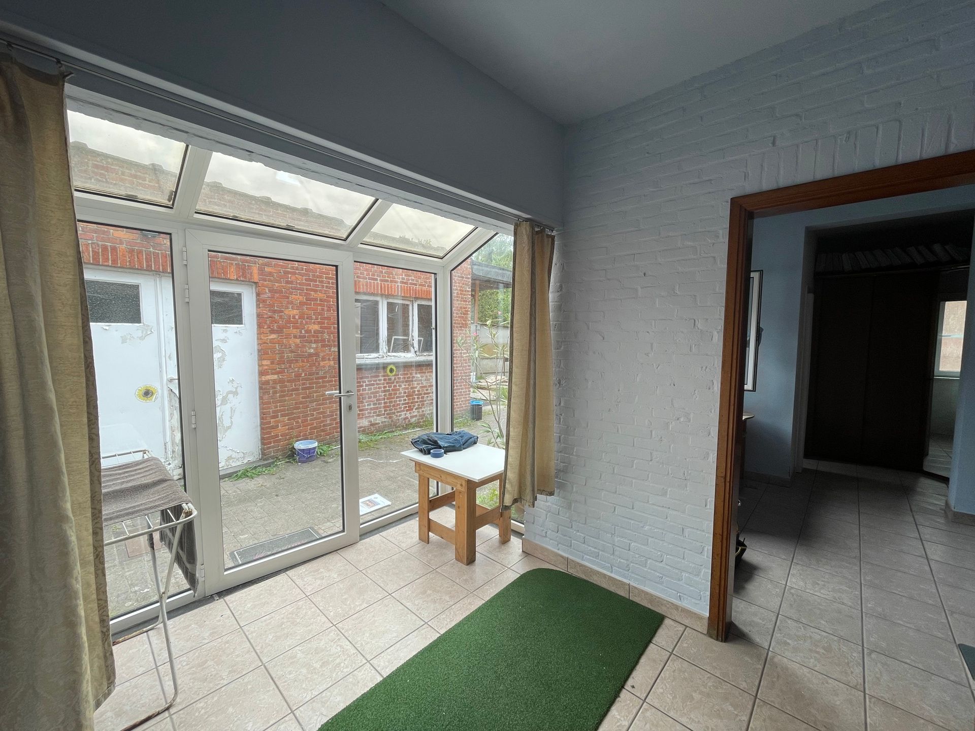 Te renoveren woning (vergunning voor 3 appartementen) foto 11